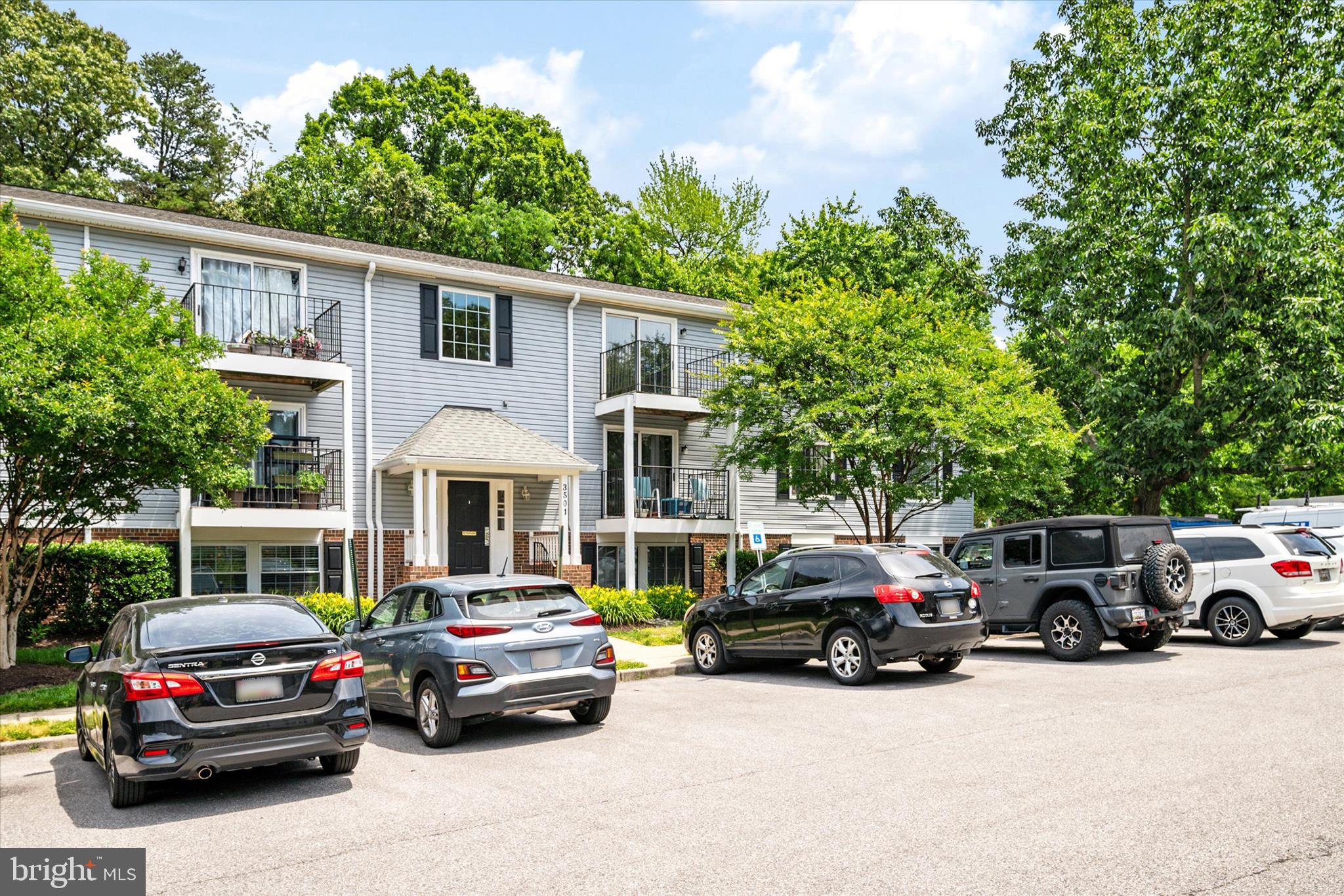 CHESTERFIELD GARDEN CONDOMINIUM - Residential
