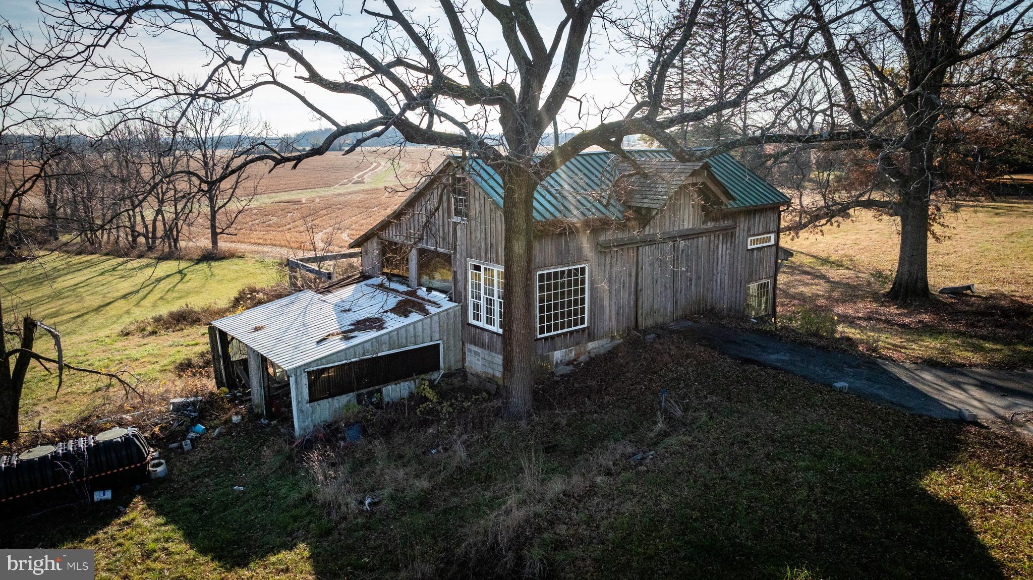 FLINT HILLS - Residential