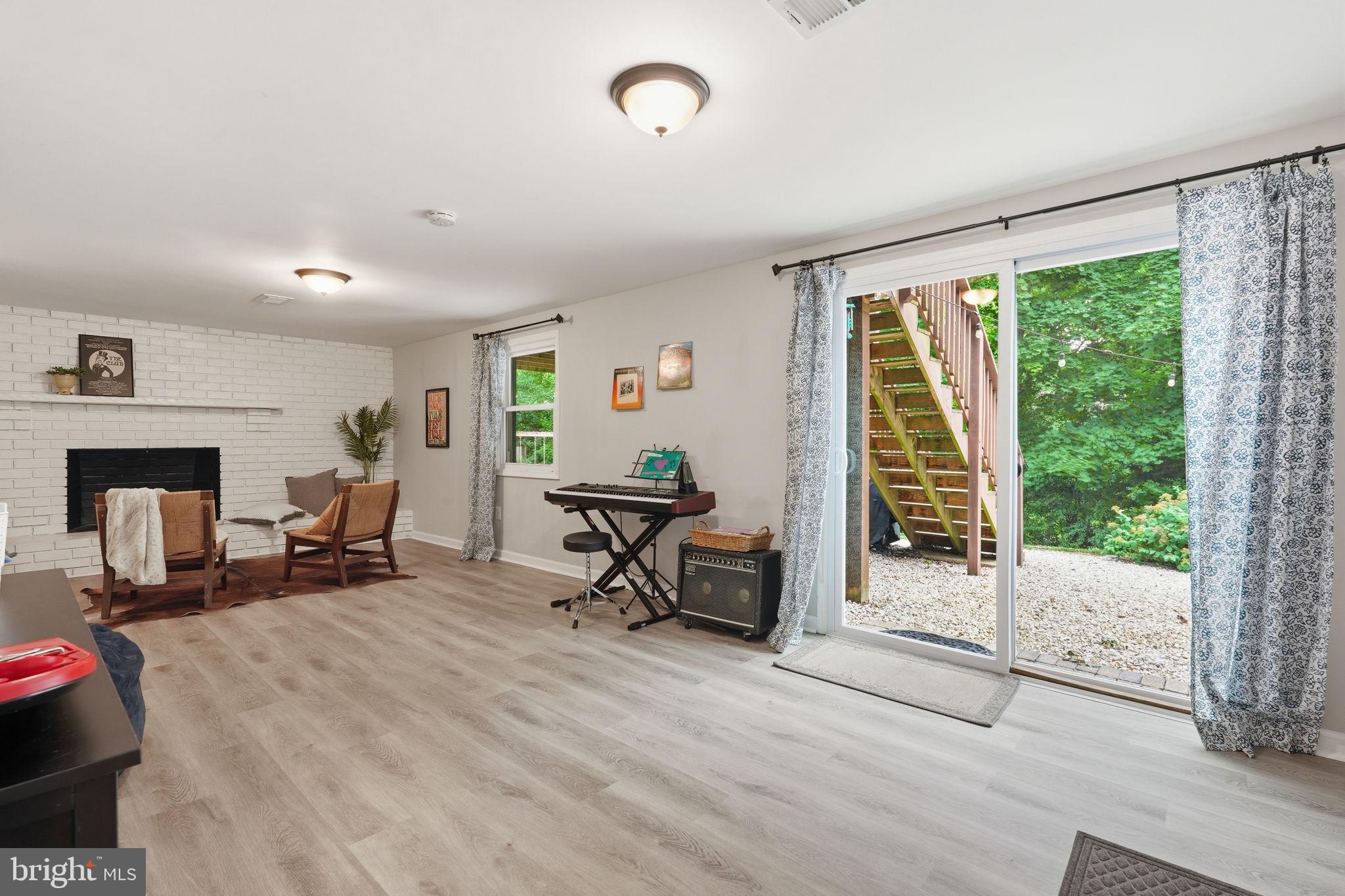 LINDAMOOR ON THE SEVERN - Residential