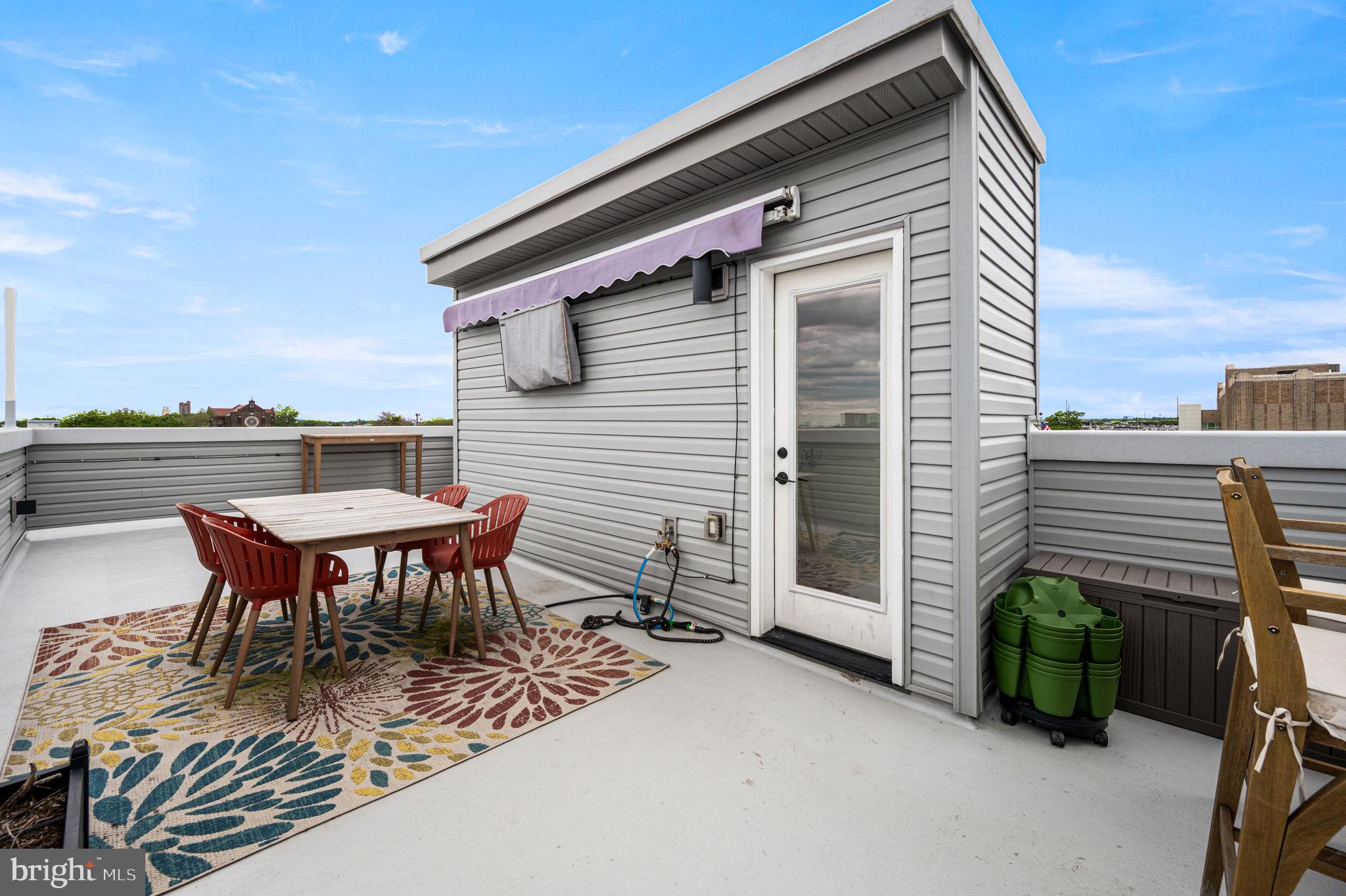POINT BREEZE - Residential
