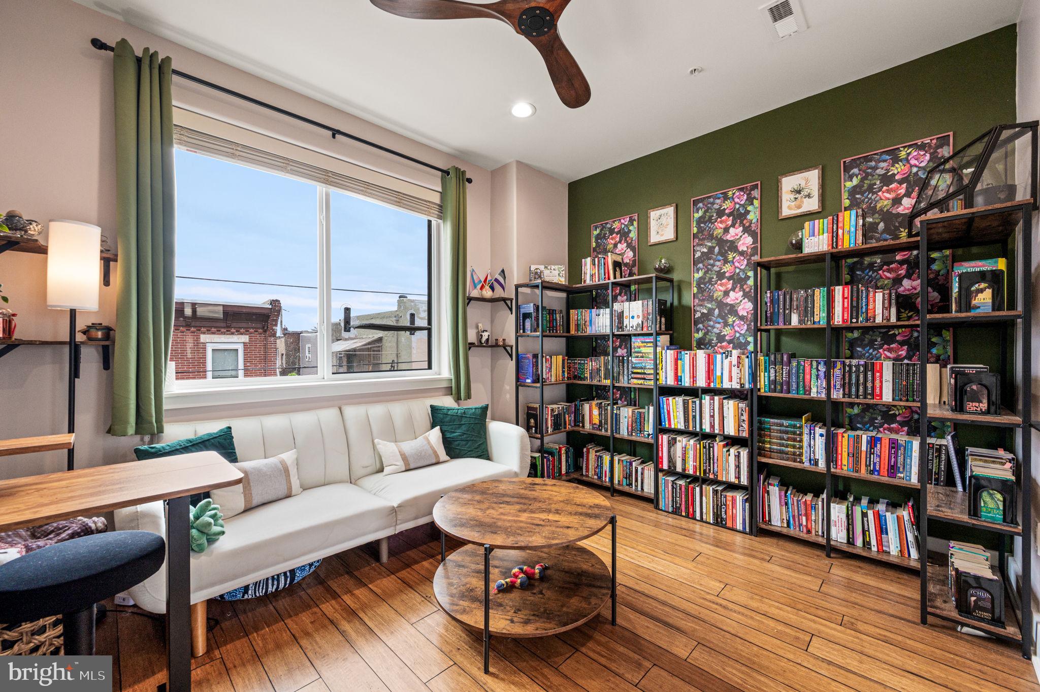 POINT BREEZE - Residential