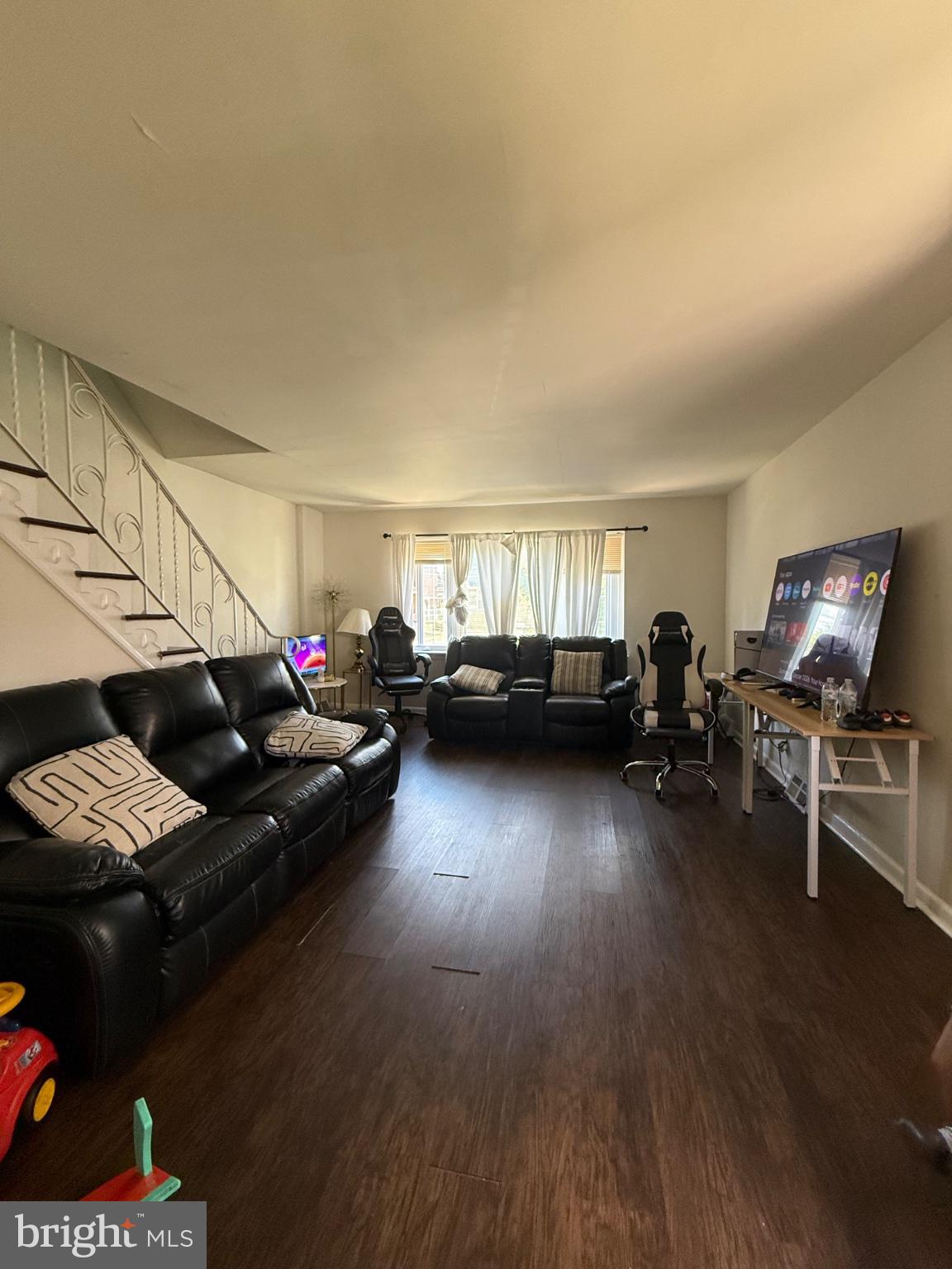 RHAWNHURST - Residential