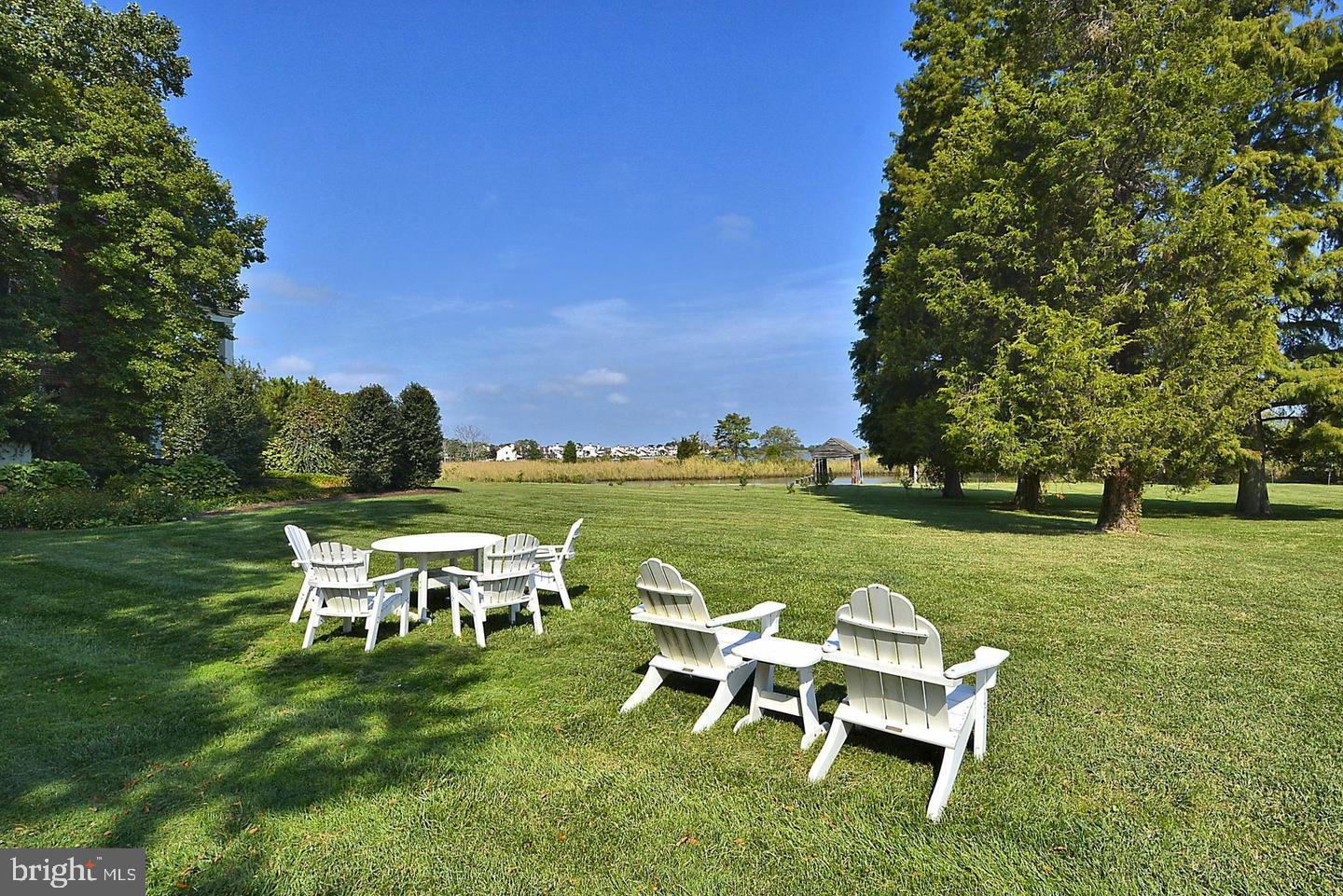 GIBSONS GRANT - Residential