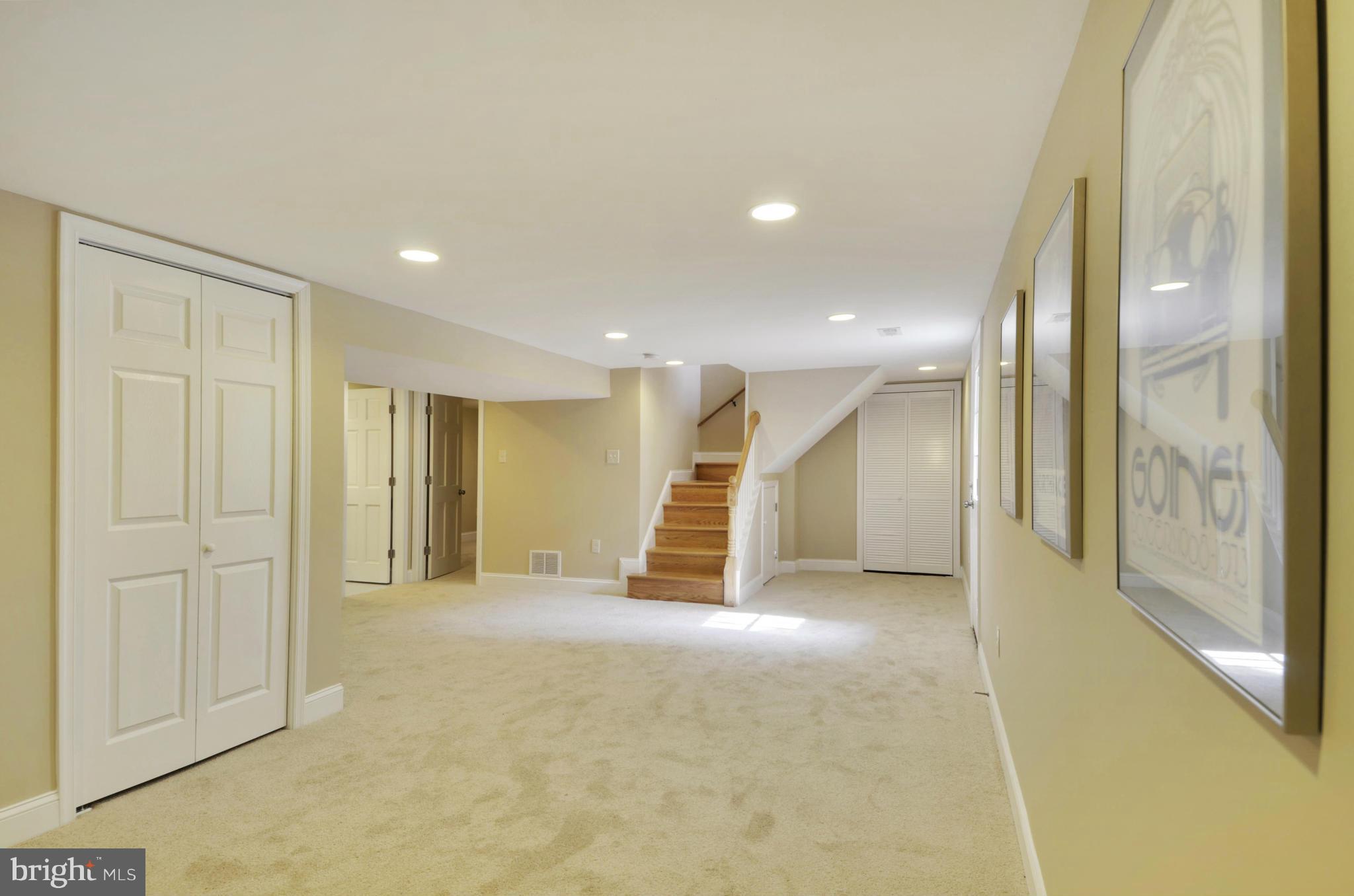 CAMERON HEIGHTS - Residential