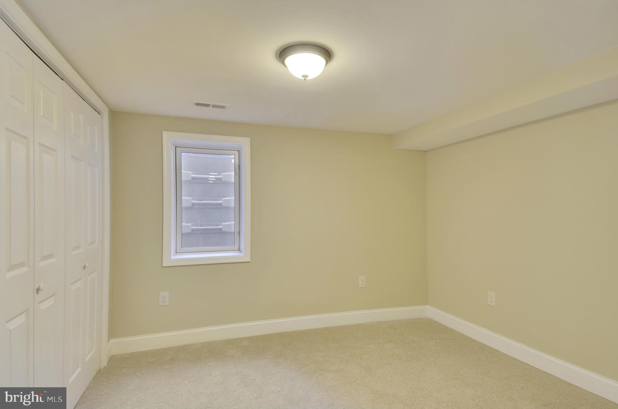 CAMERON HEIGHTS - Residential