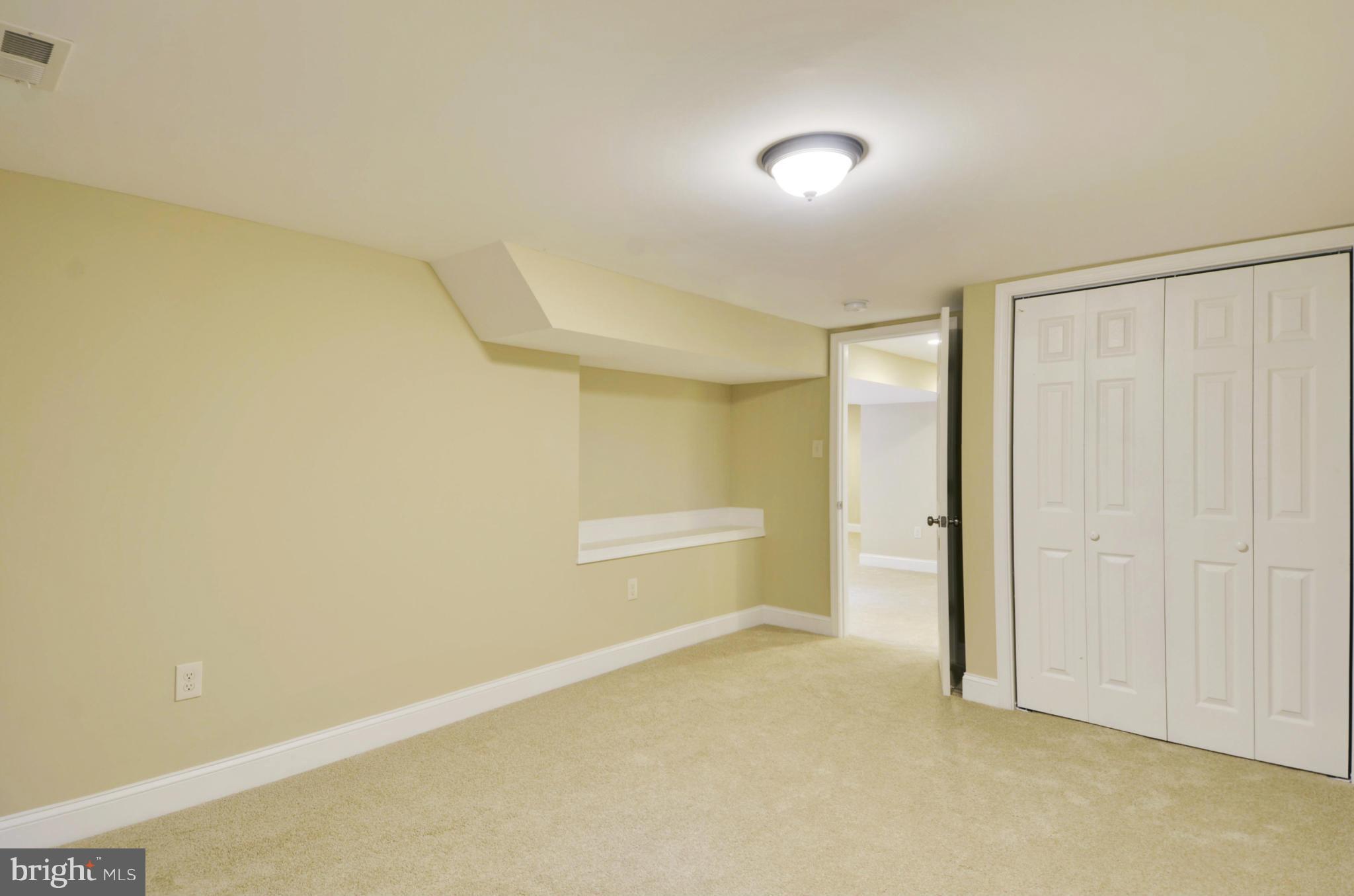 CAMERON HEIGHTS - Residential