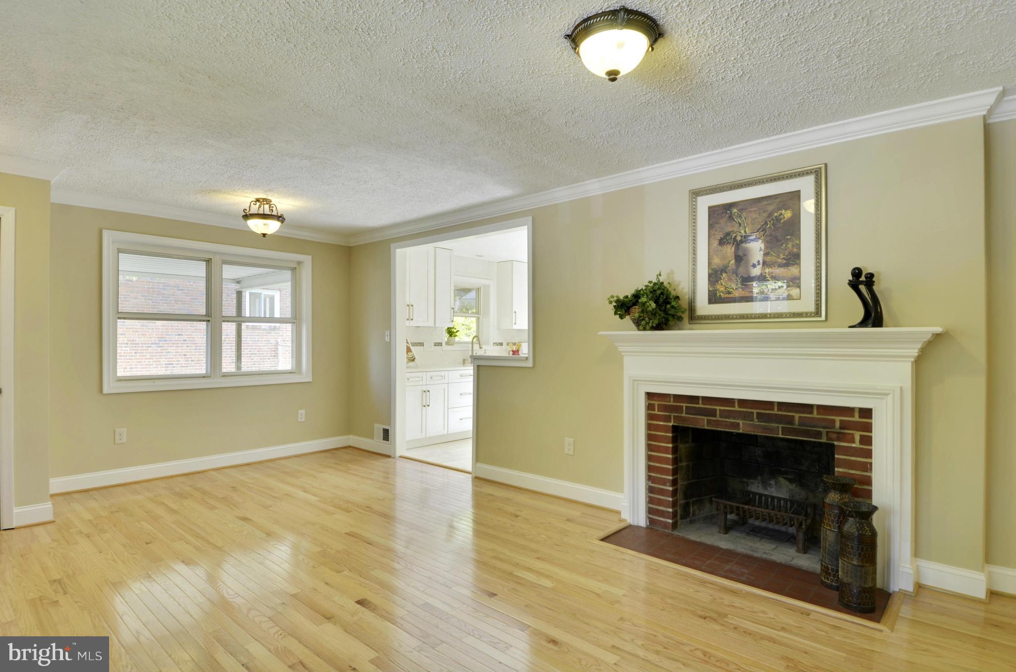CAMERON HEIGHTS - Residential