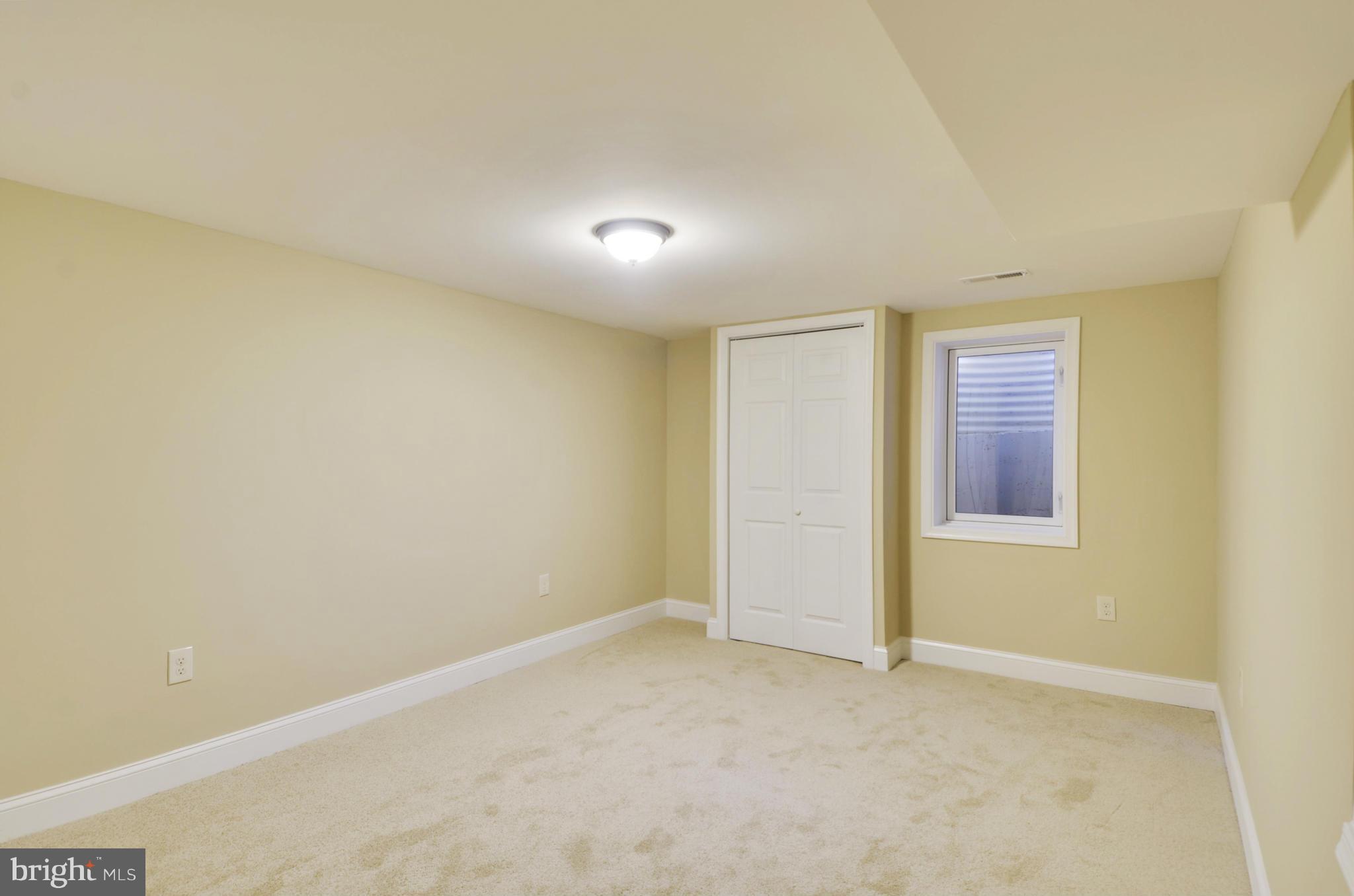 CAMERON HEIGHTS - Residential