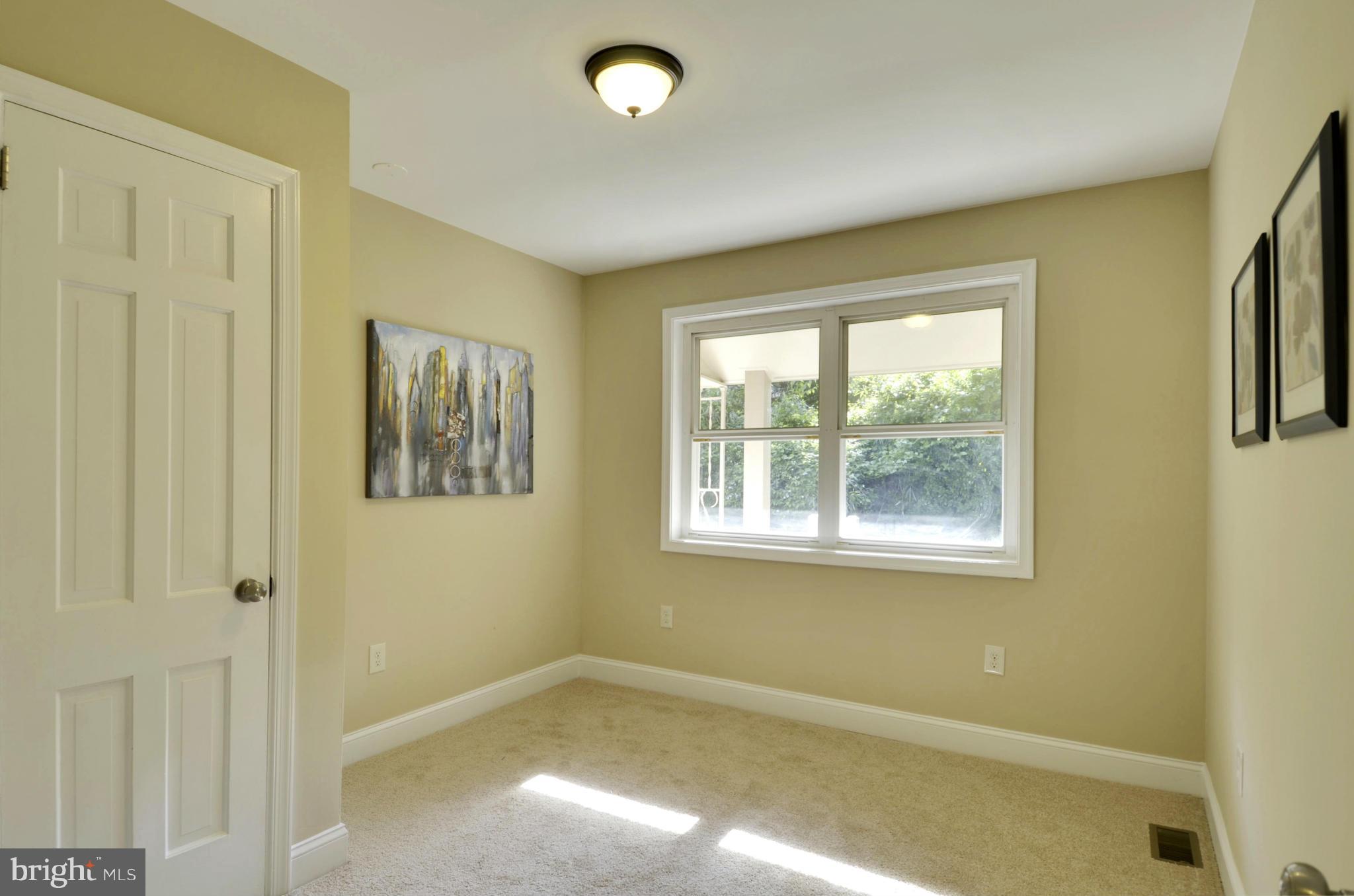 CAMERON HEIGHTS - Residential