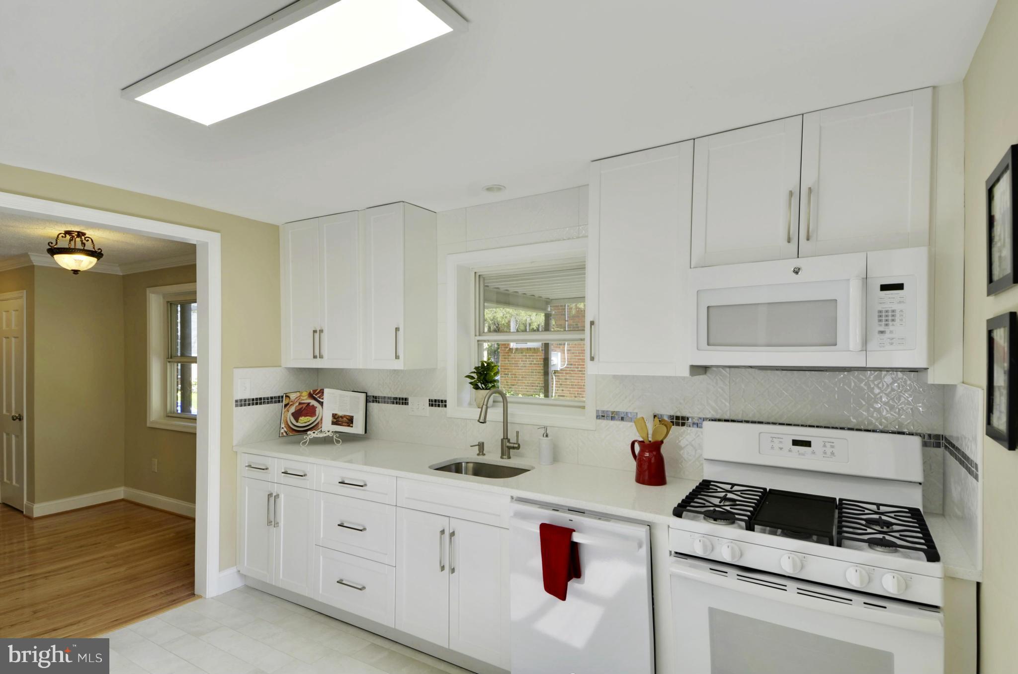 CAMERON HEIGHTS - Residential
