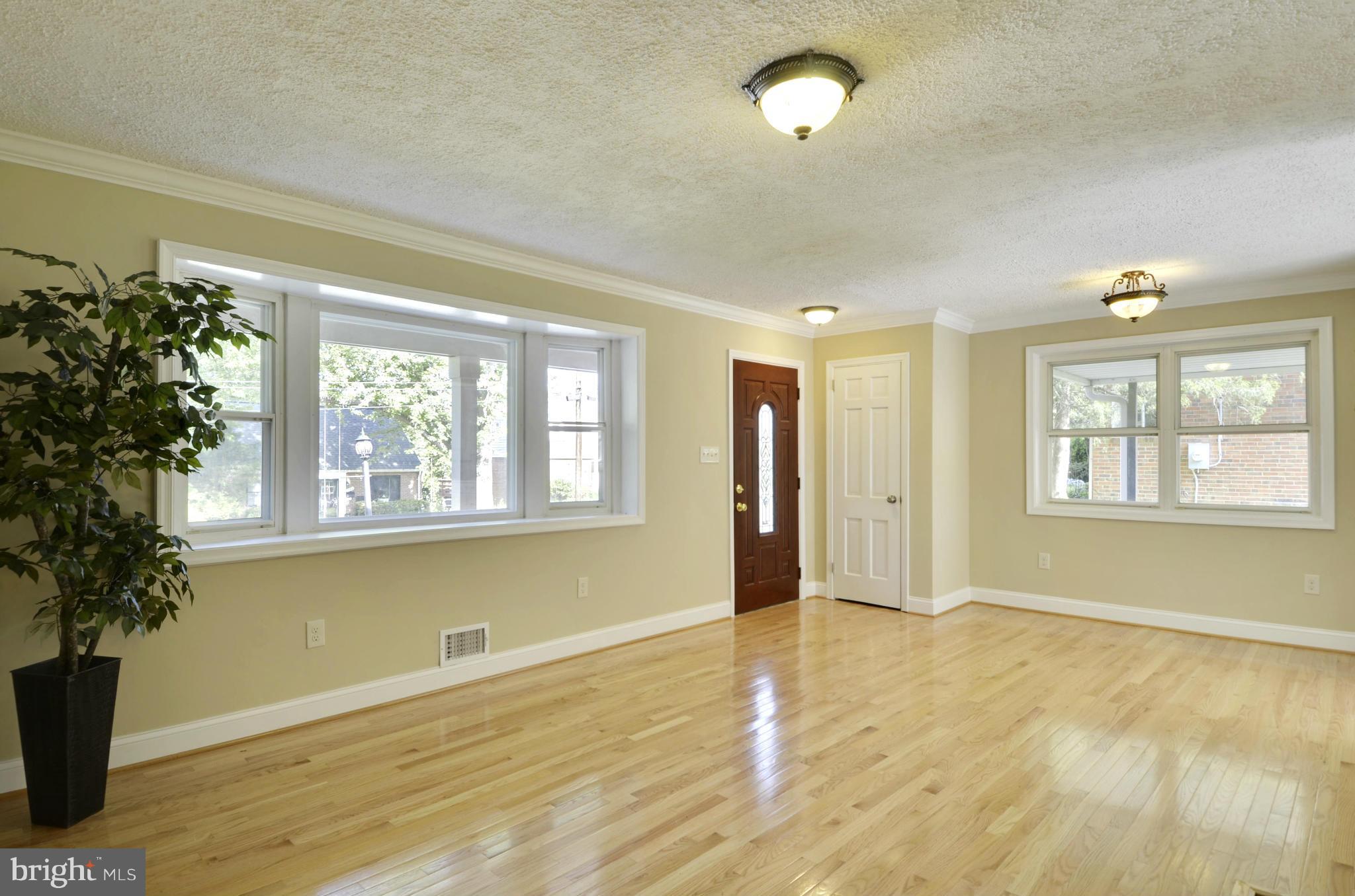 CAMERON HEIGHTS - Residential