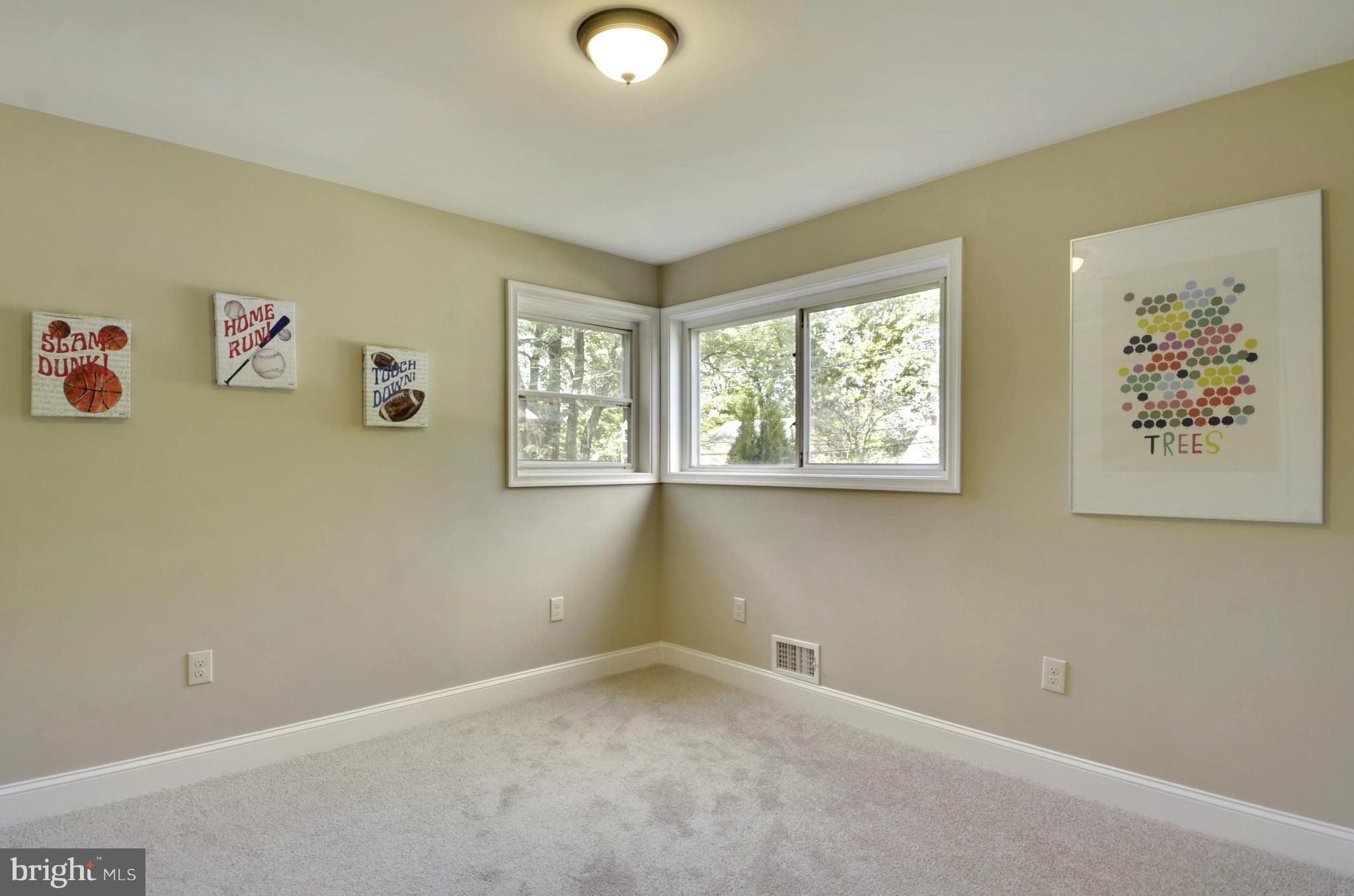 CAMERON HEIGHTS - Residential