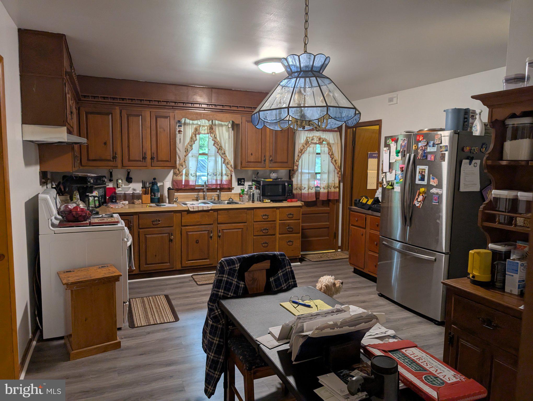 BURRSVILLE - Residential