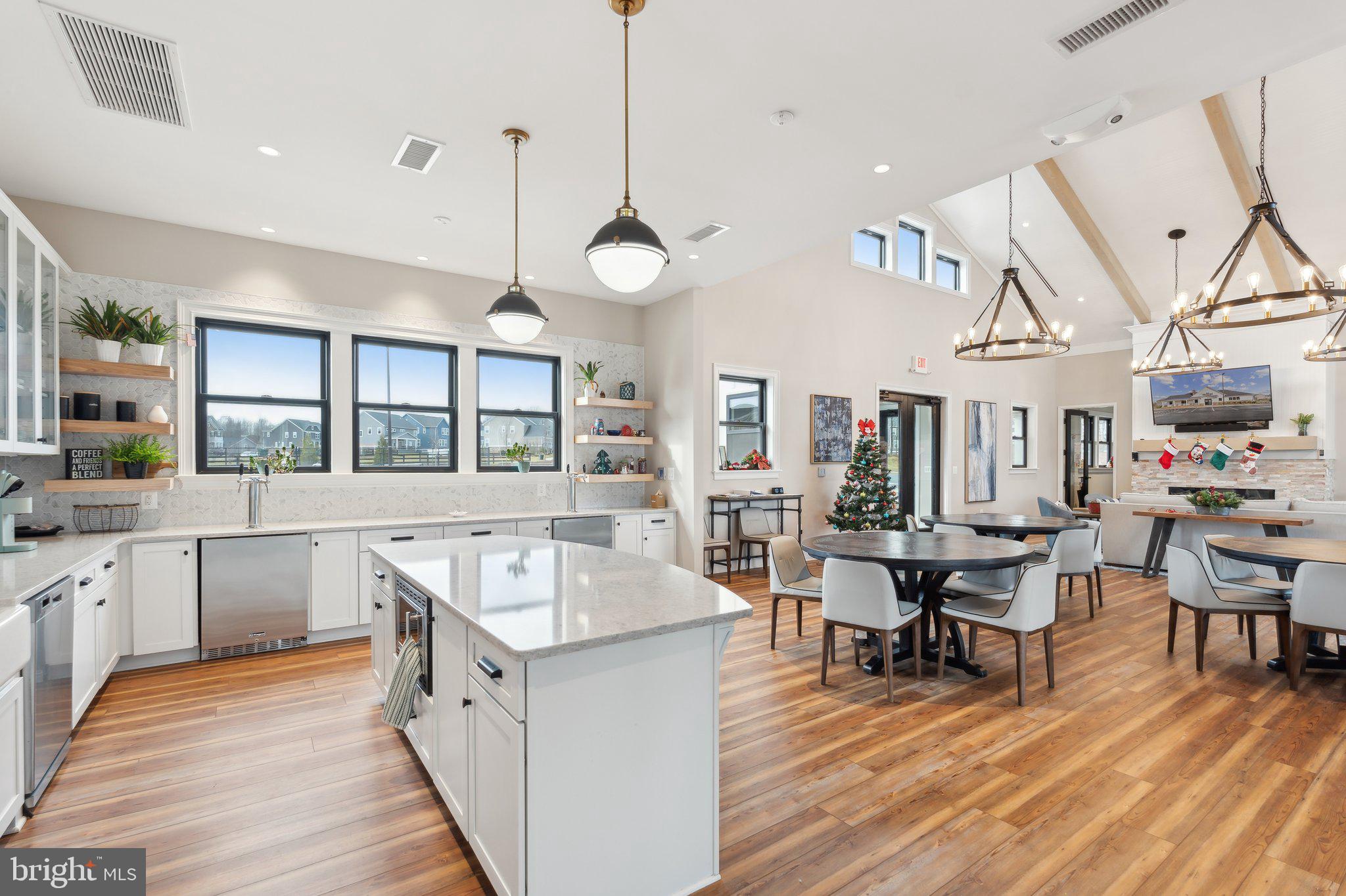 EMBREY MILL - Residential