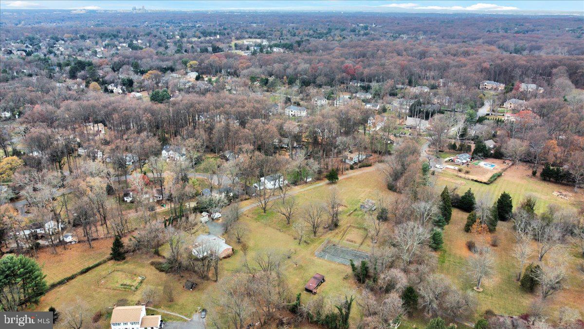 FORESTVILLE - Farm