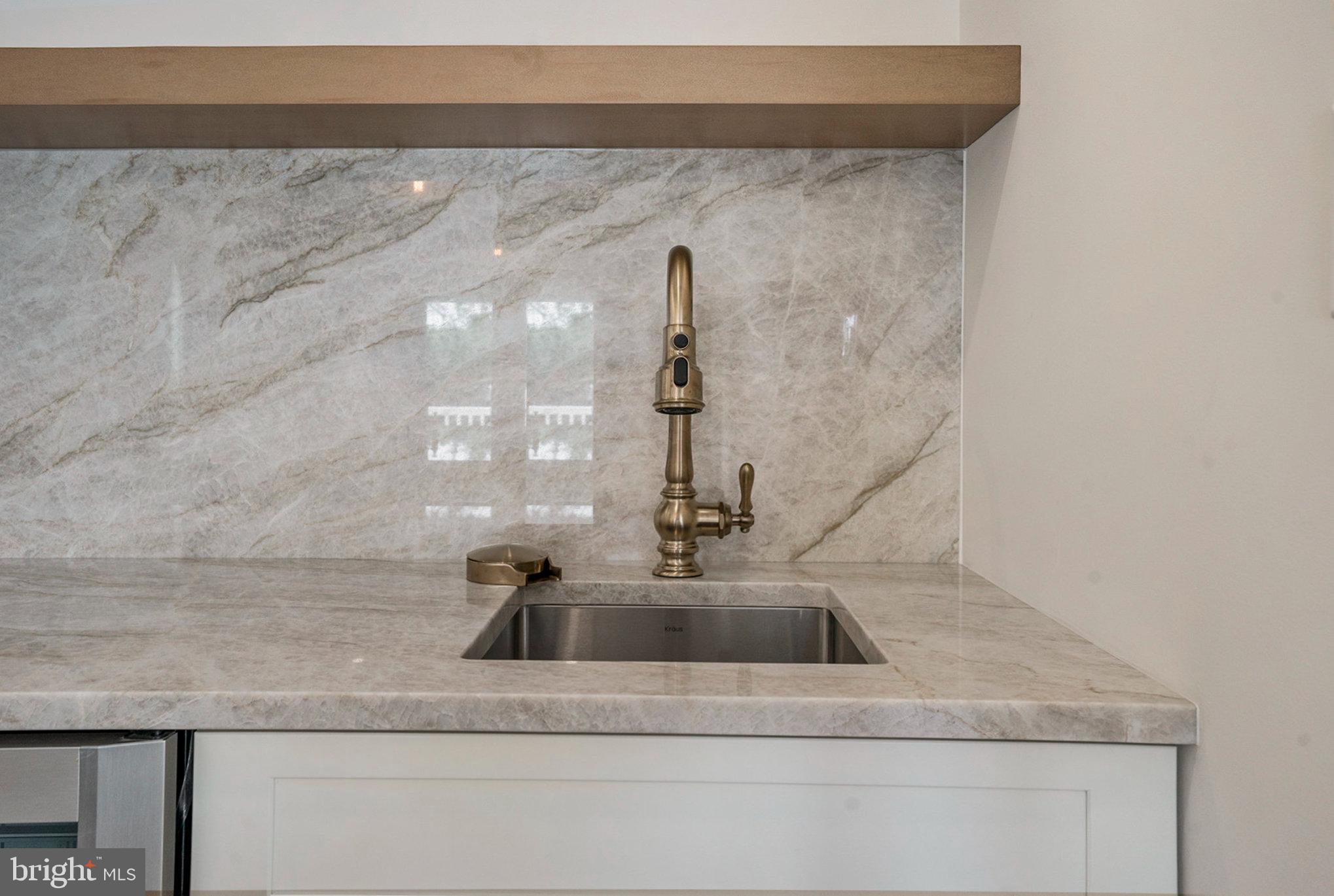CONSHOHOCKEN - Residential