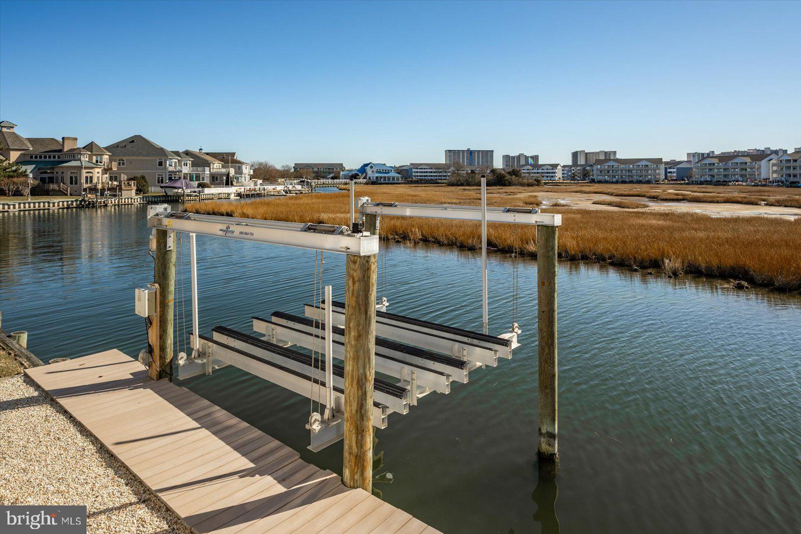 HERON HARBOUR - Residential