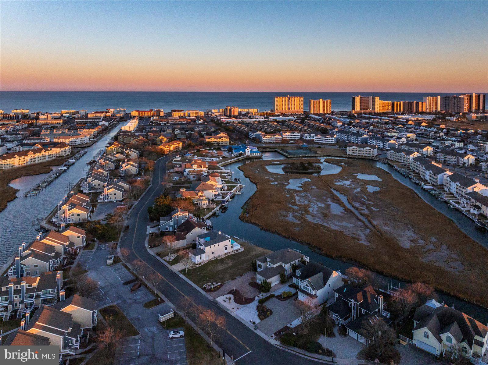 HERON HARBOUR - Residential