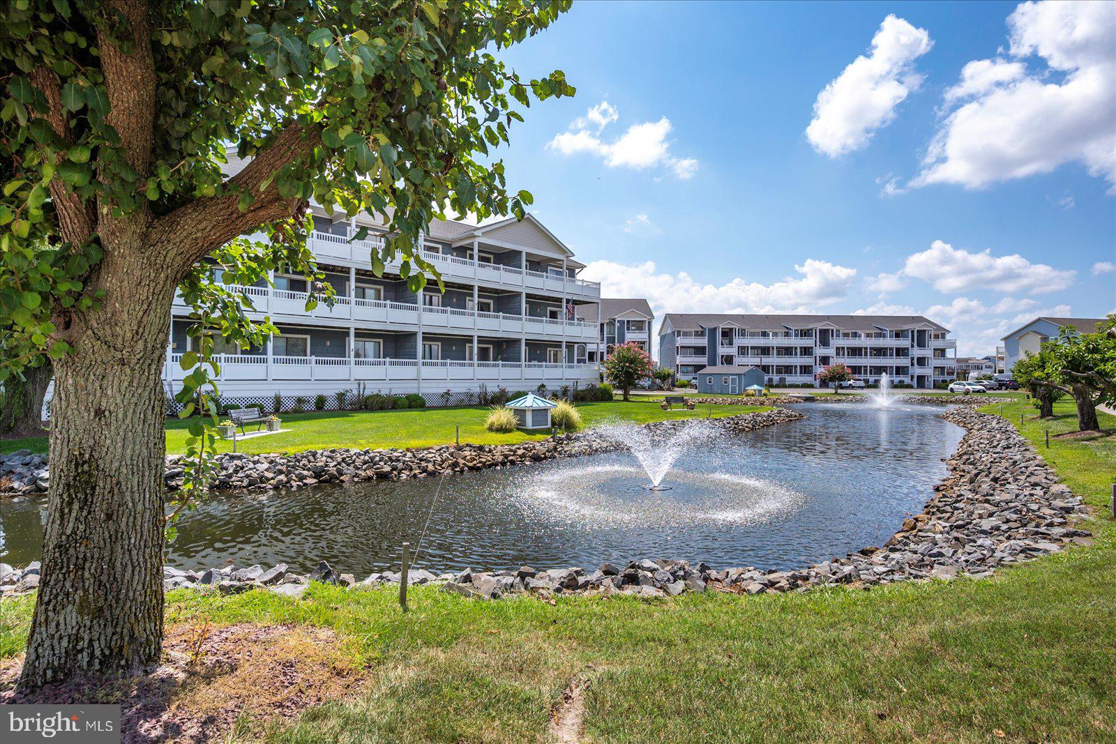 HERON HARBOUR - Residential