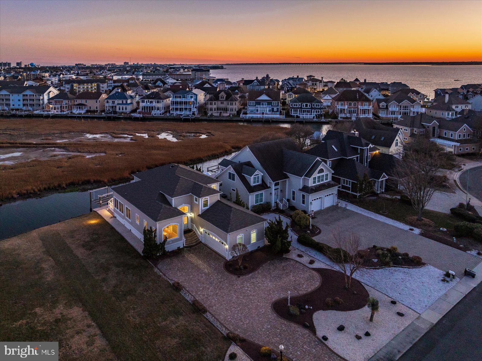 HERON HARBOUR - Residential
