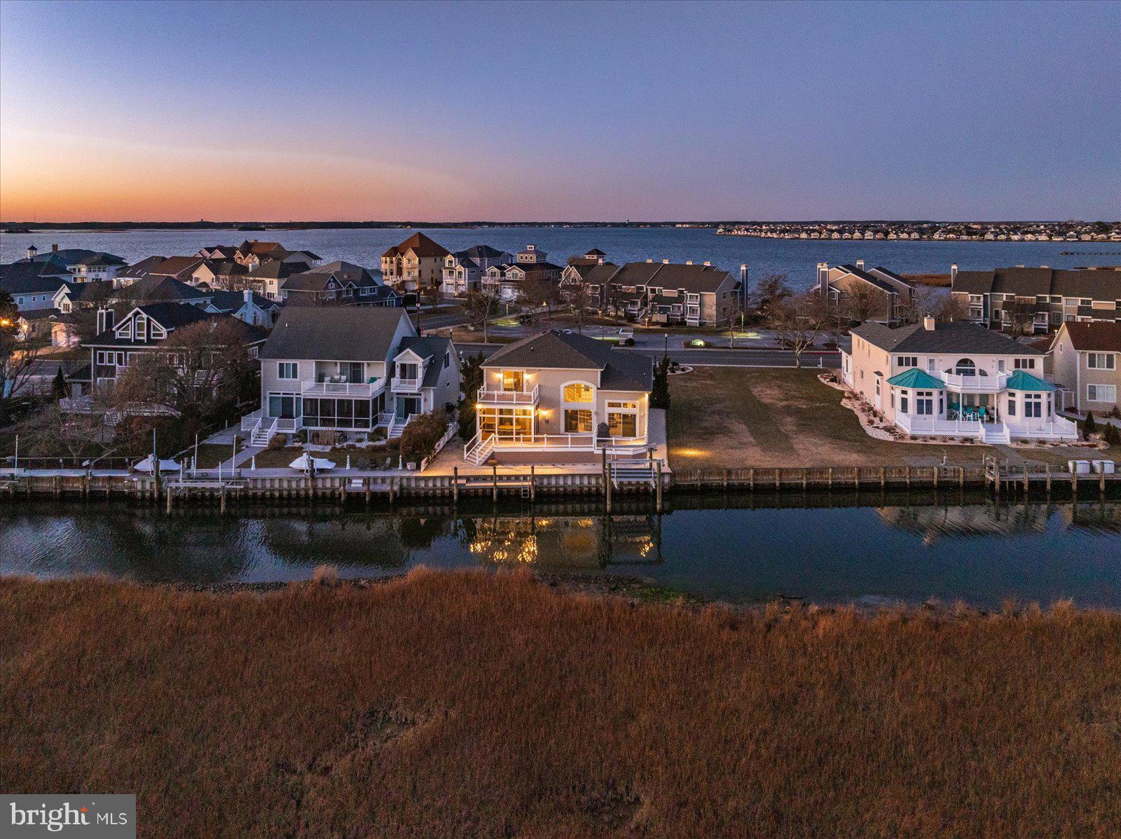 HERON HARBOUR - Residential