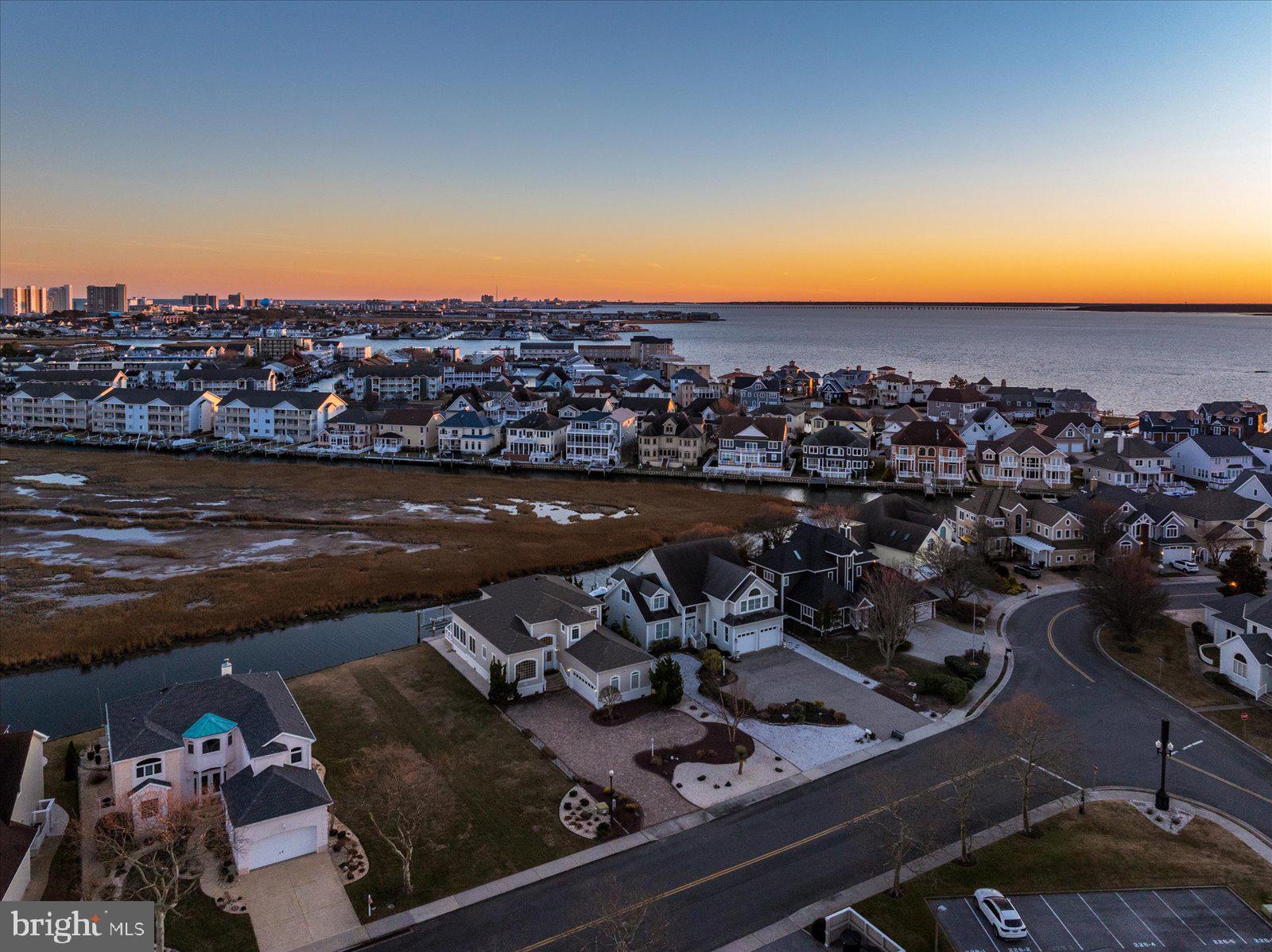 HERON HARBOUR - Residential
