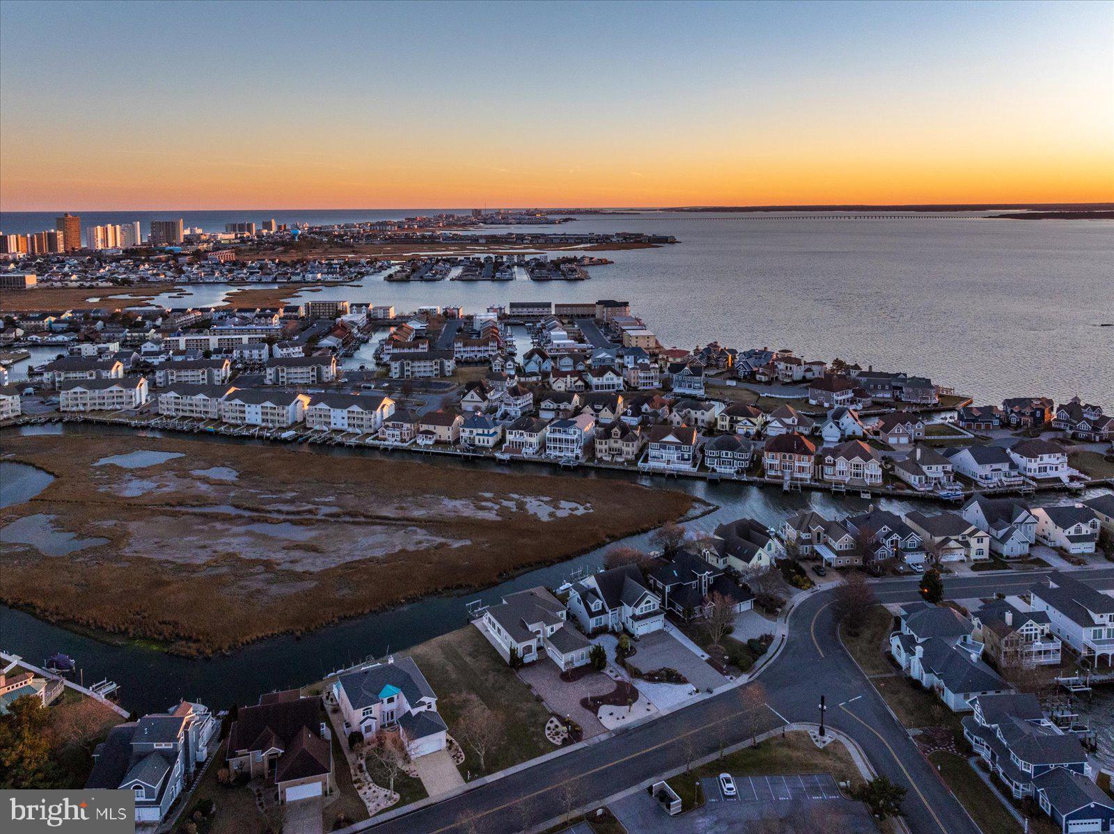 HERON HARBOUR - Residential