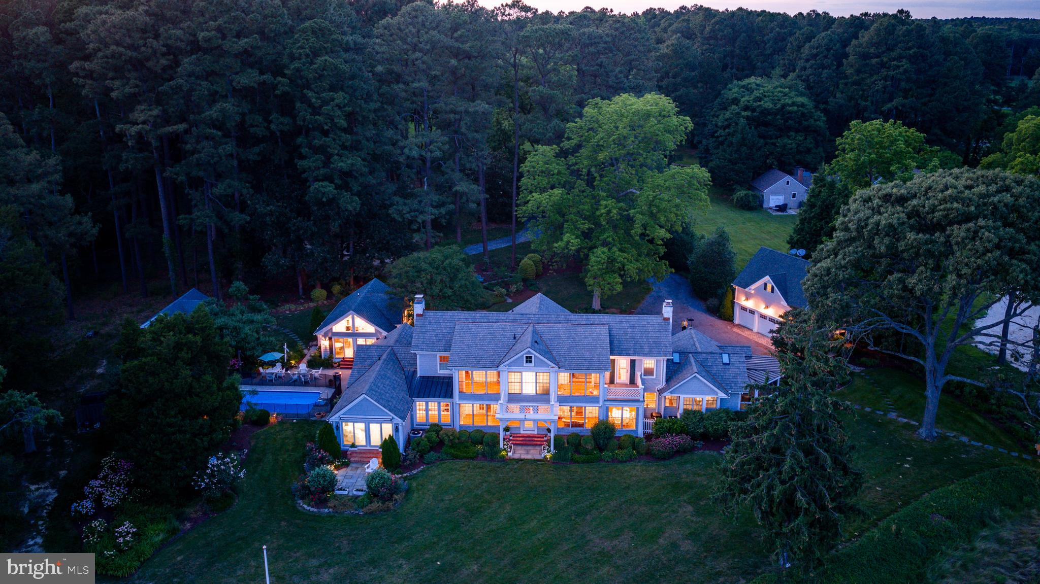 EASTON - Residential