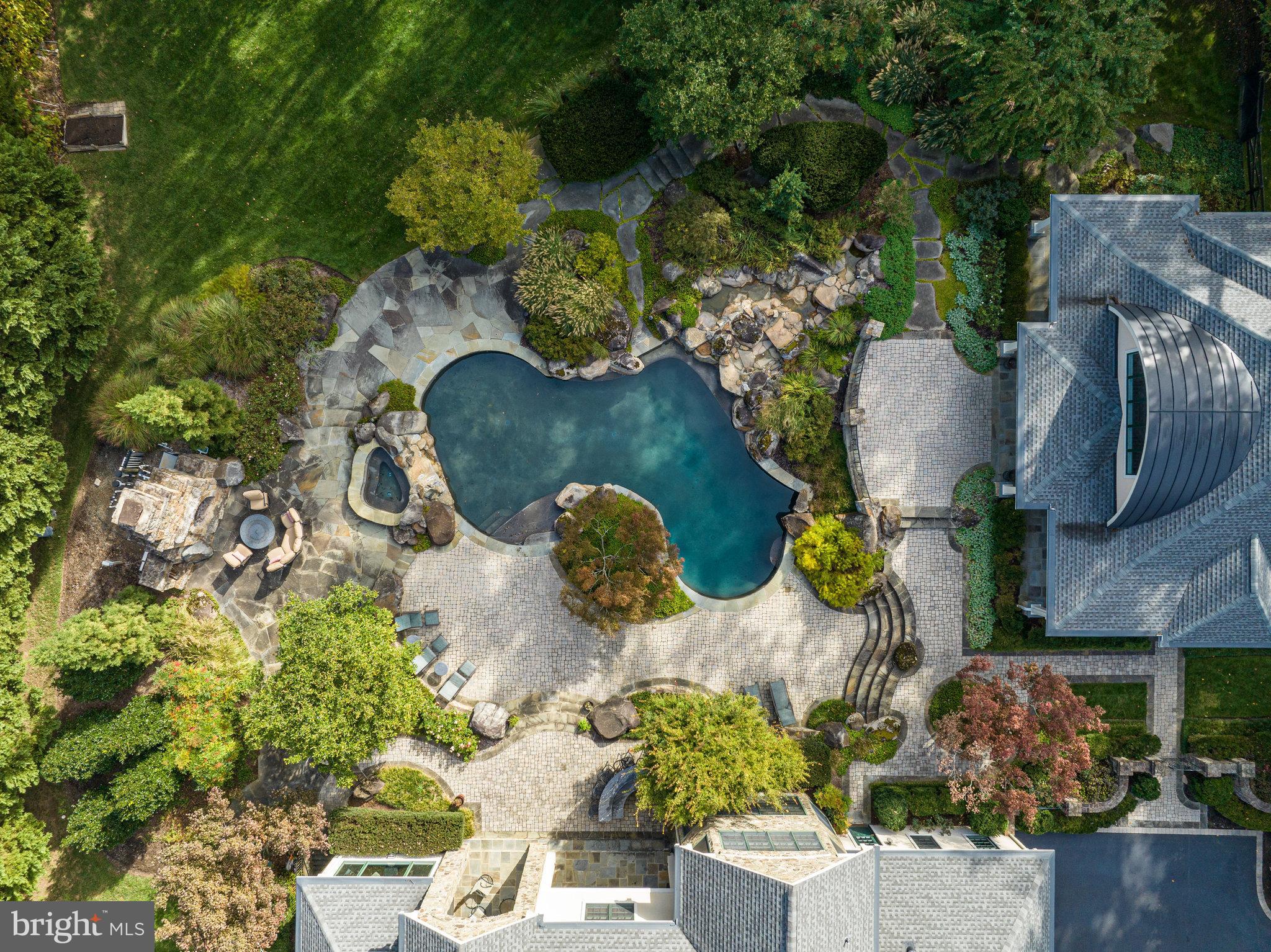 JILLIANS FOREST - Residential