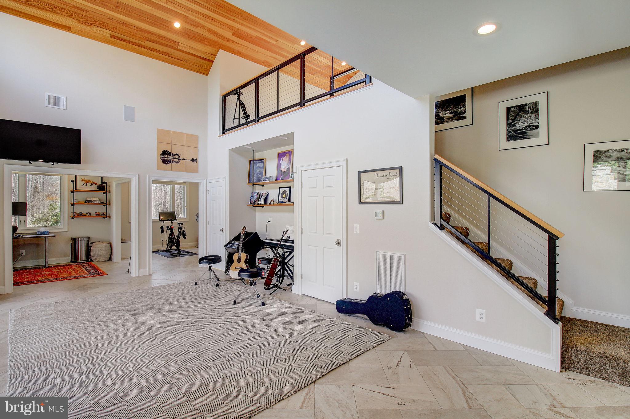 JILLIANS FOREST - Residential
