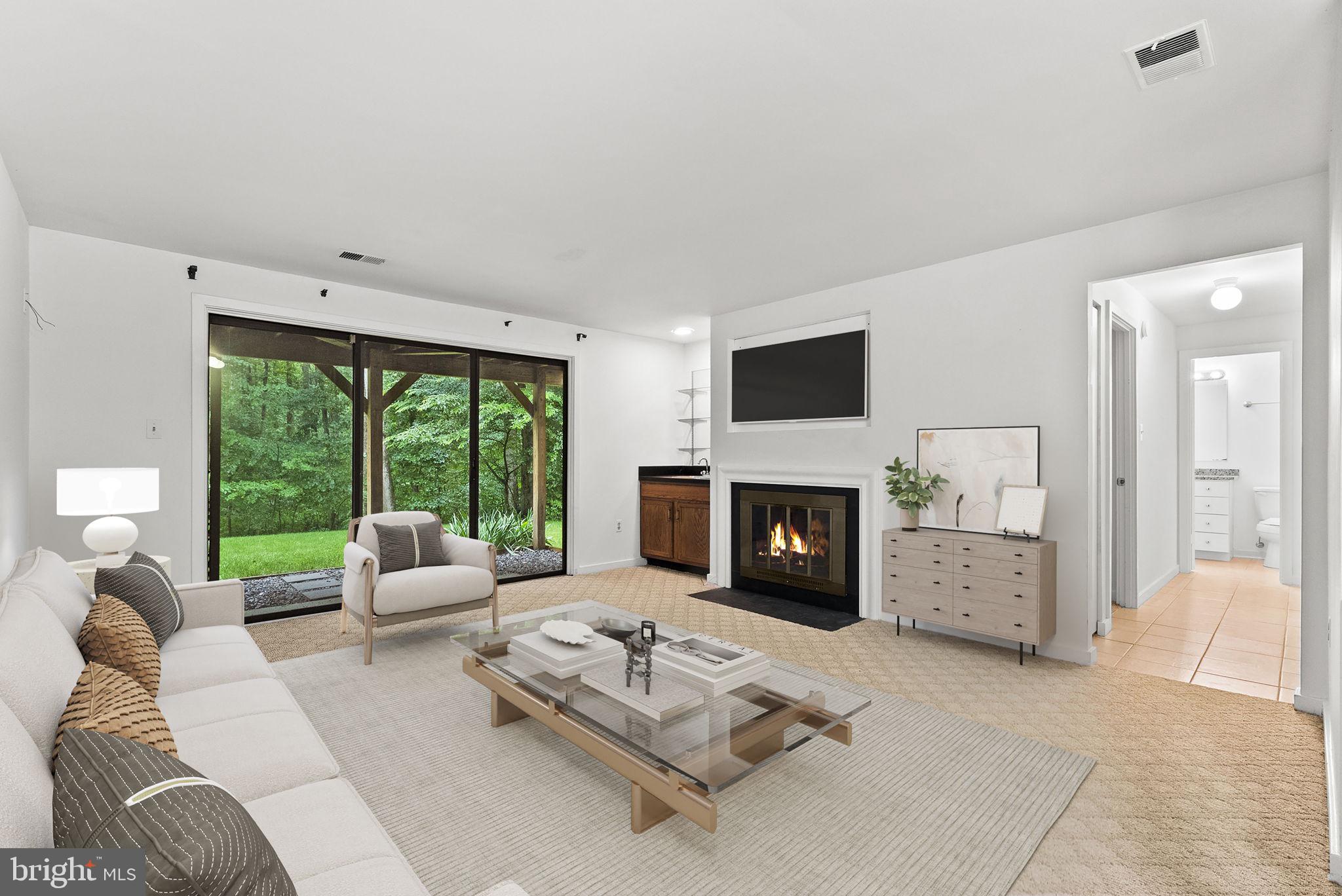 LAKE RIDGE - Residential