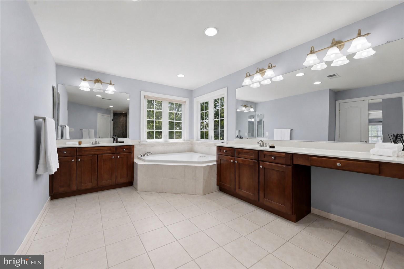 STONE RIDGE NORTH - Residential