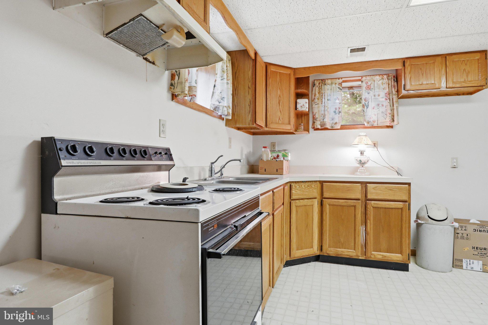 MOUNTAIN VIEW ESTATES - Residential