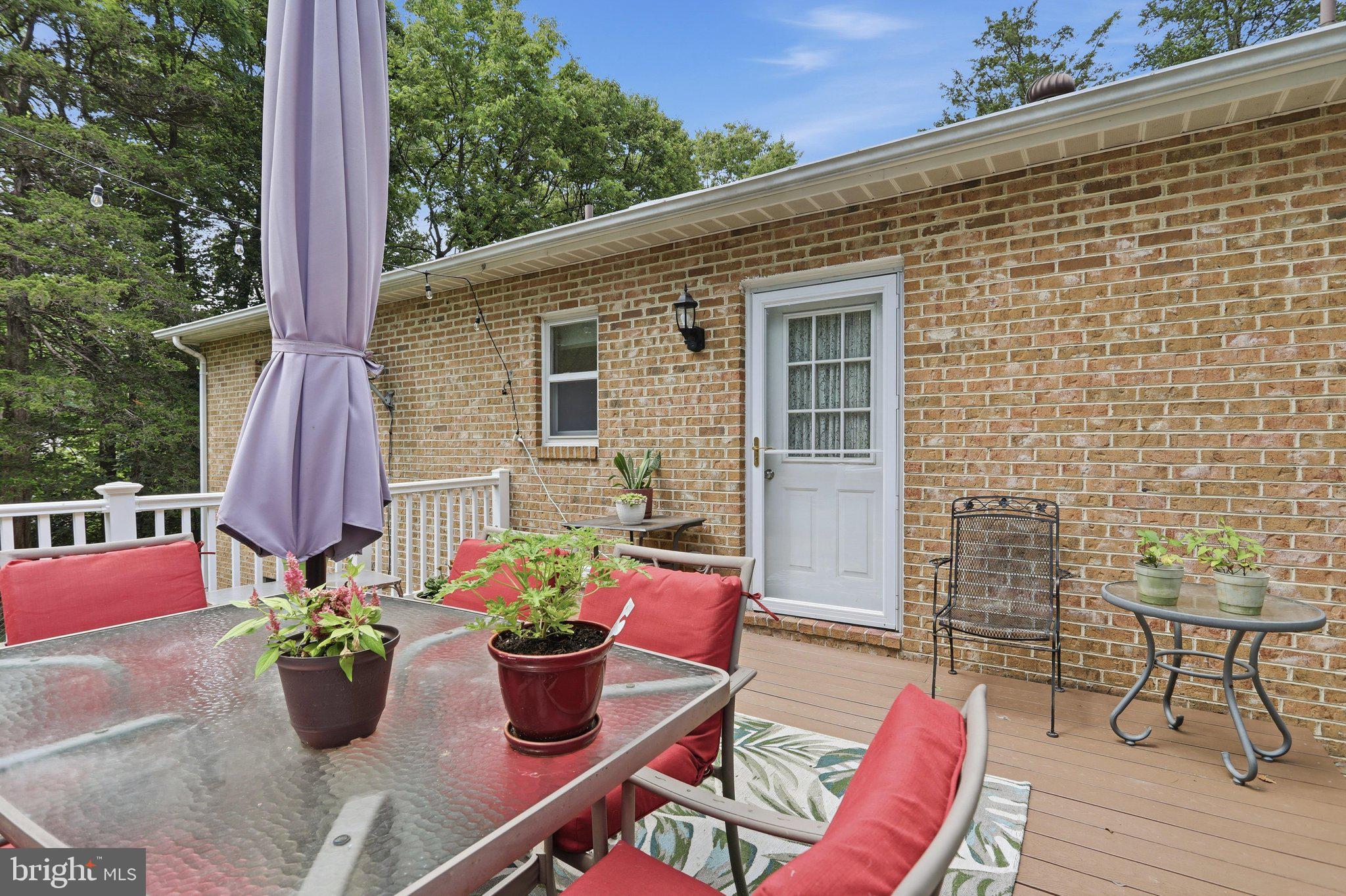 MOUNTAIN VIEW ESTATES - Residential