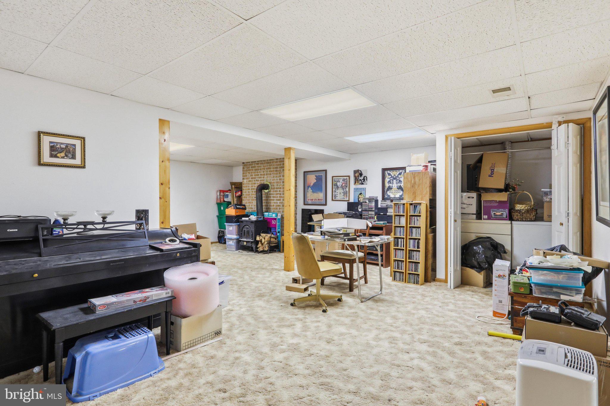MOUNTAIN VIEW ESTATES - Residential
