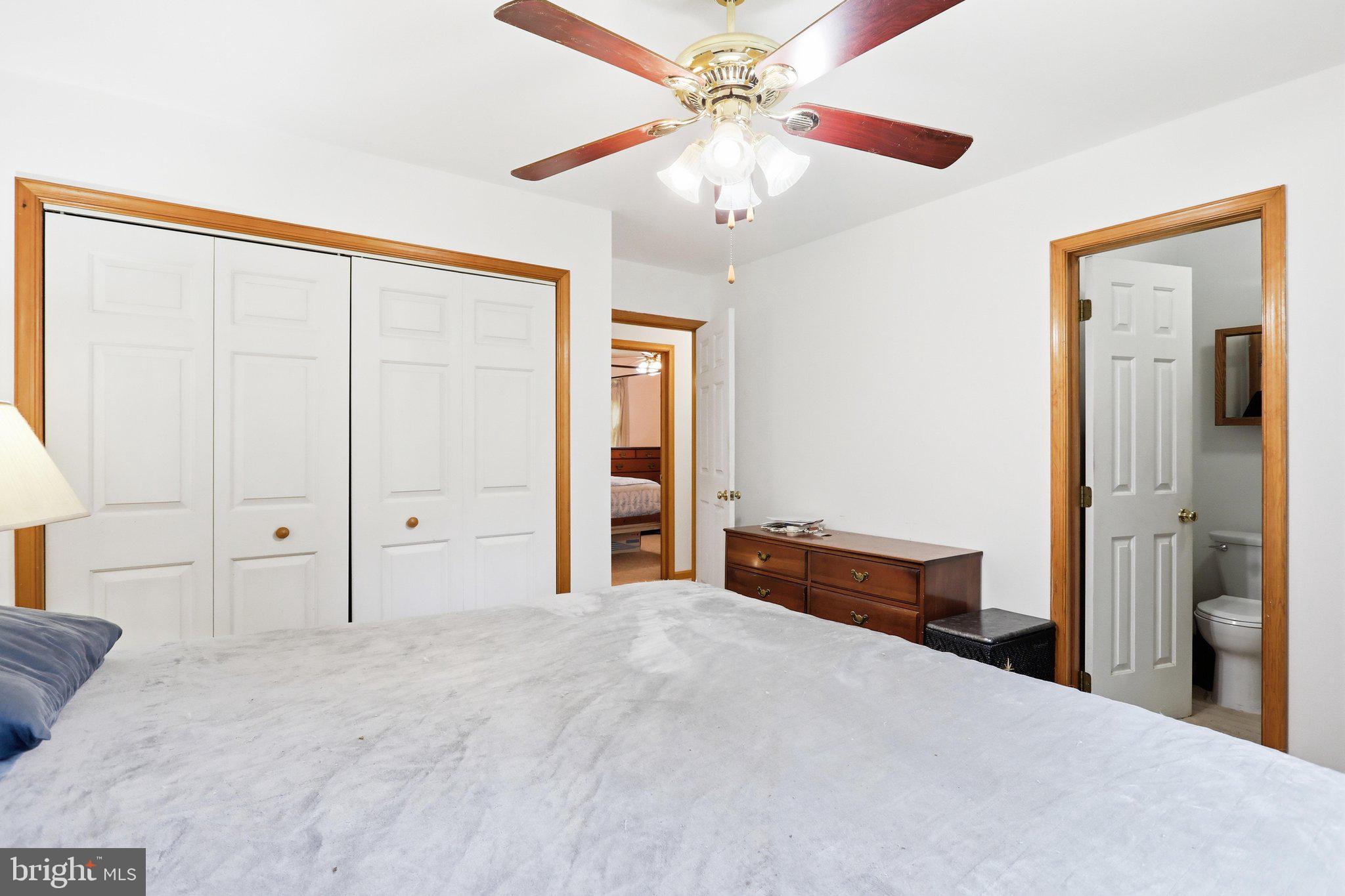 MOUNTAIN VIEW ESTATES - Residential