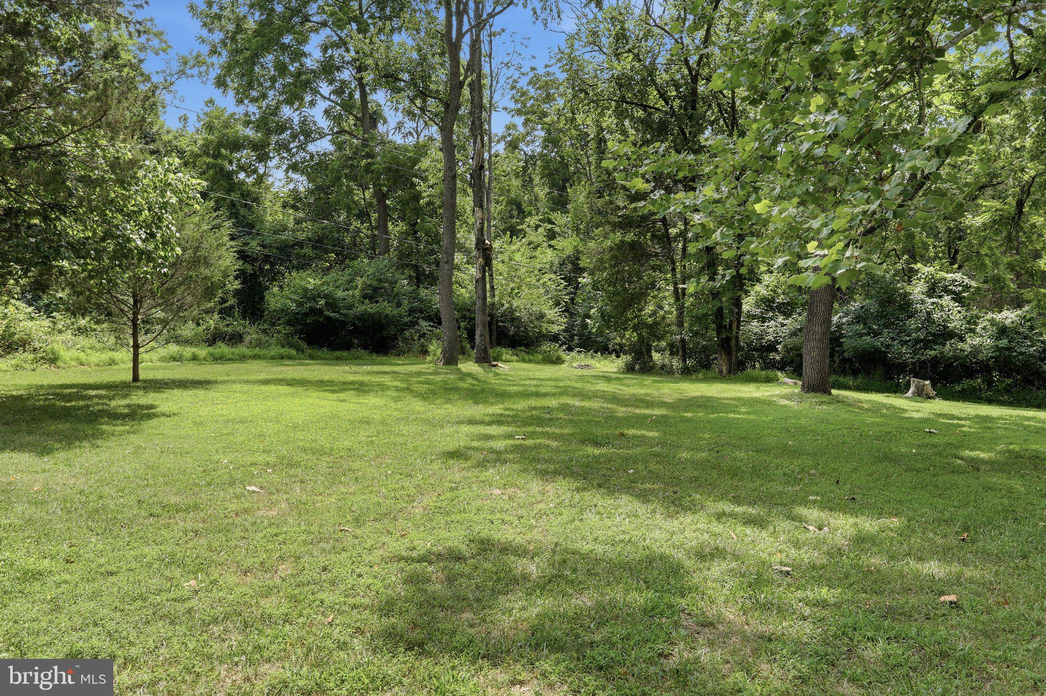 MOUNTAIN VIEW ESTATES - Residential