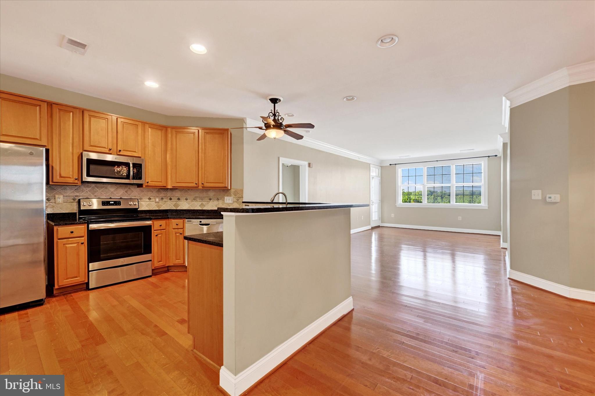 OVERLOOK AT MACPHAIL WOODS - Residential