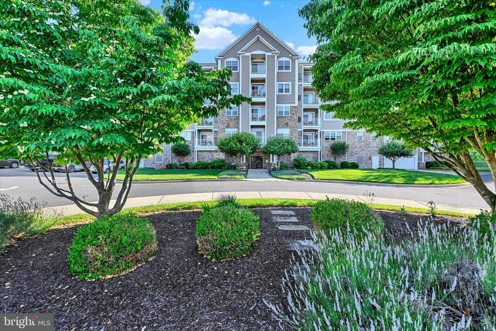OVERLOOK AT MACPHAIL WOODS - Residential