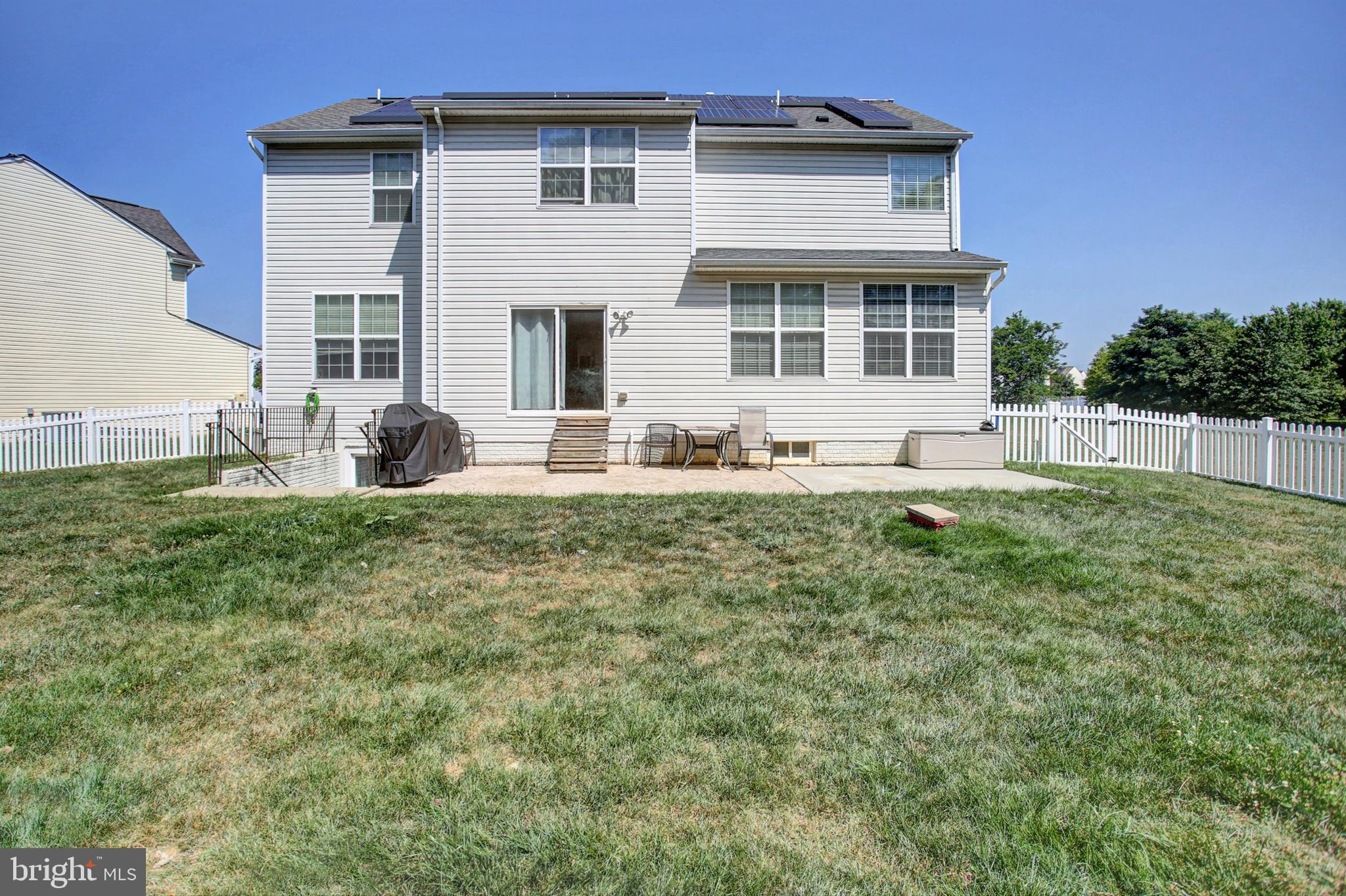 SUN MEADOW - Residential