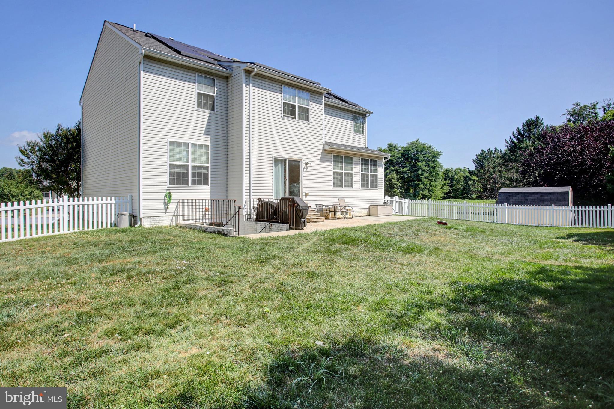 SUN MEADOW - Residential