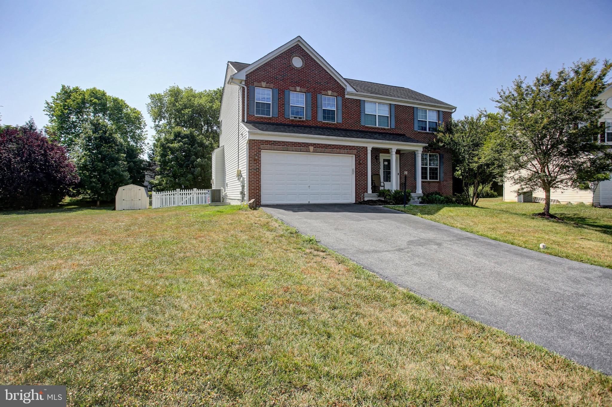 SUN MEADOW - Residential