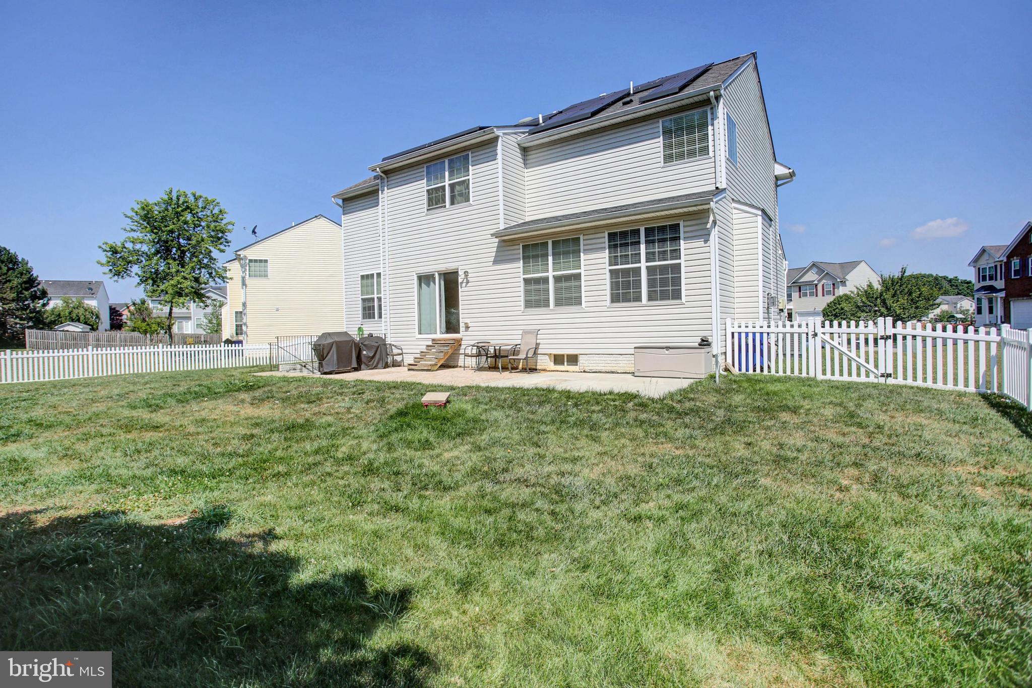 SUN MEADOW - Residential