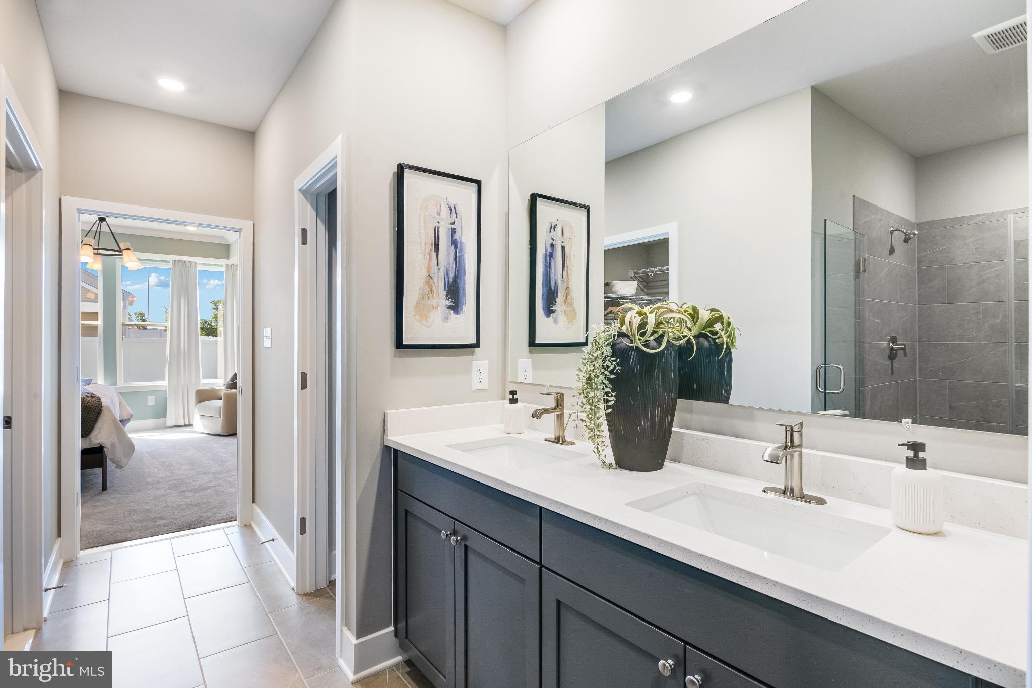 PLANTATION LAKES - Residential