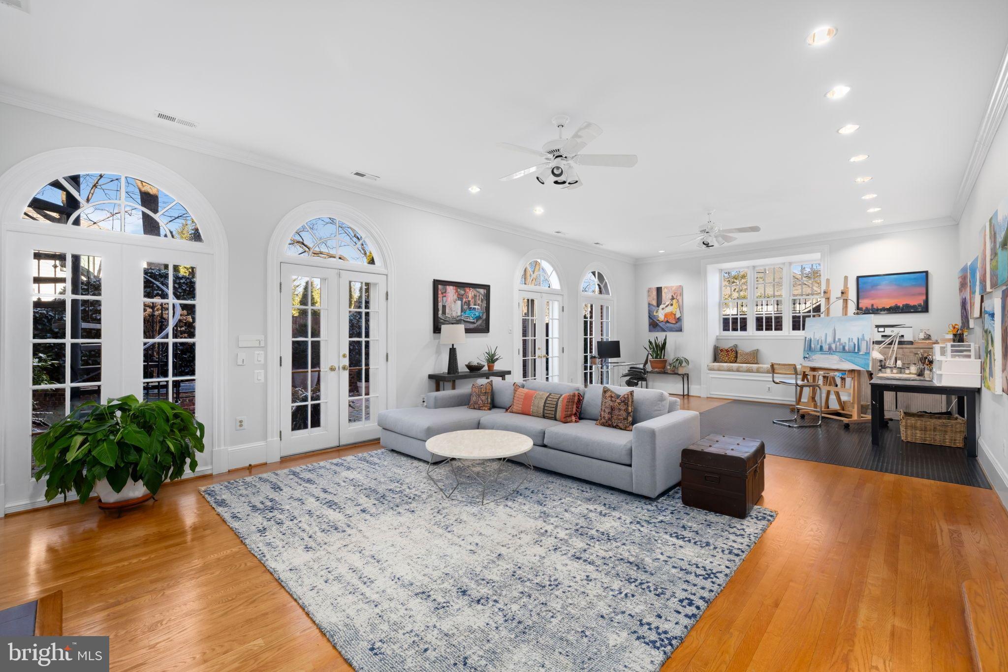 MERRYHILL - Residential