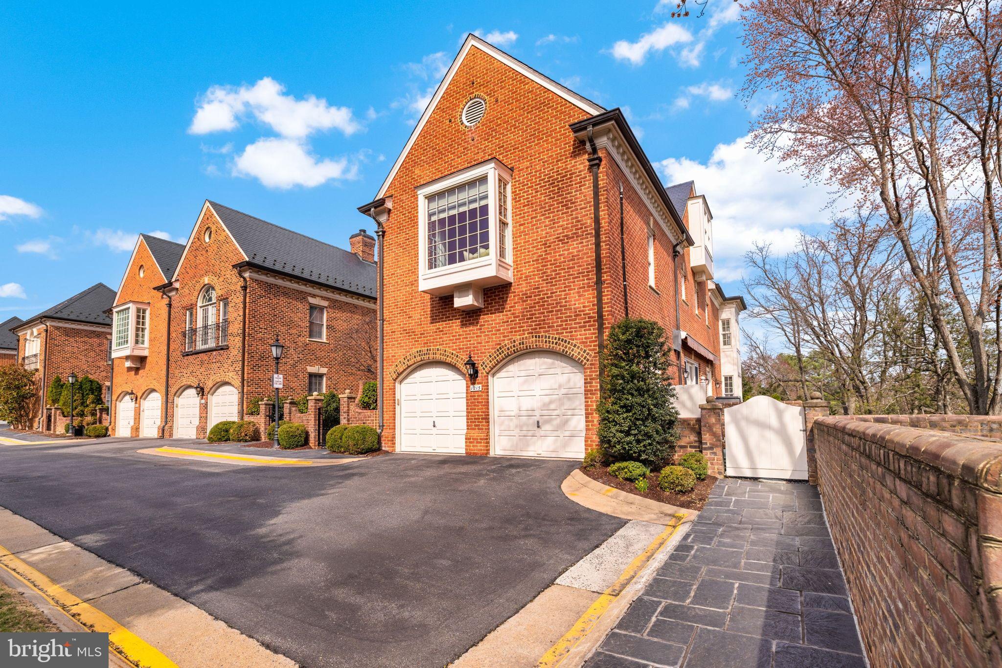 MERRYHILL - Residential