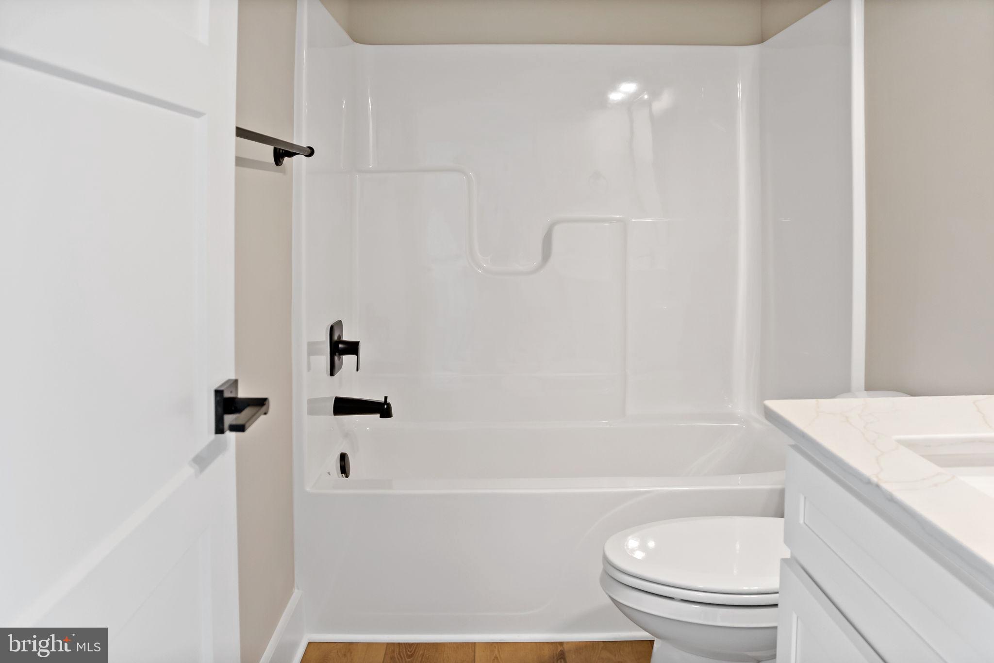 MISSION RIDGE - Residential