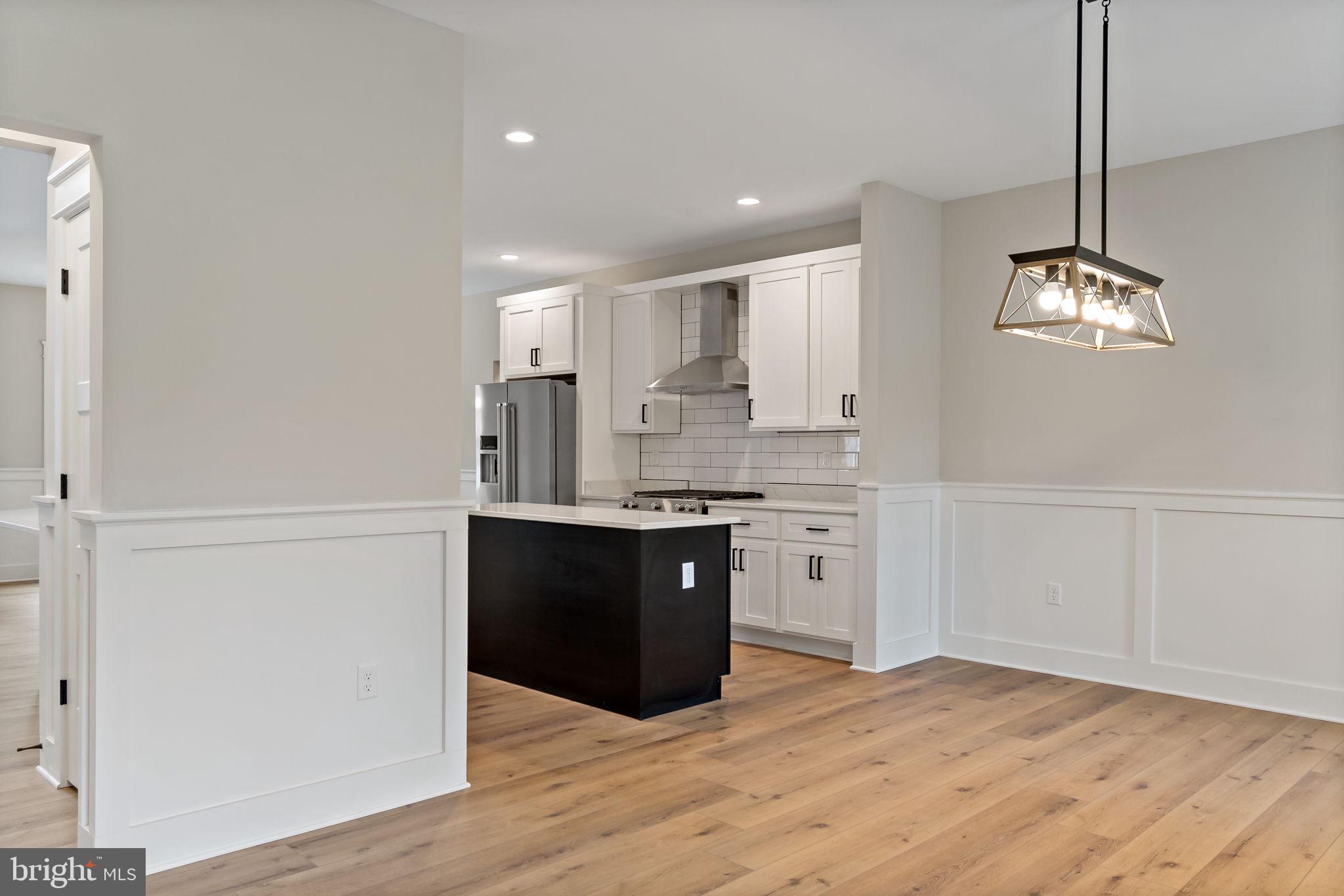 MISSION RIDGE - Residential