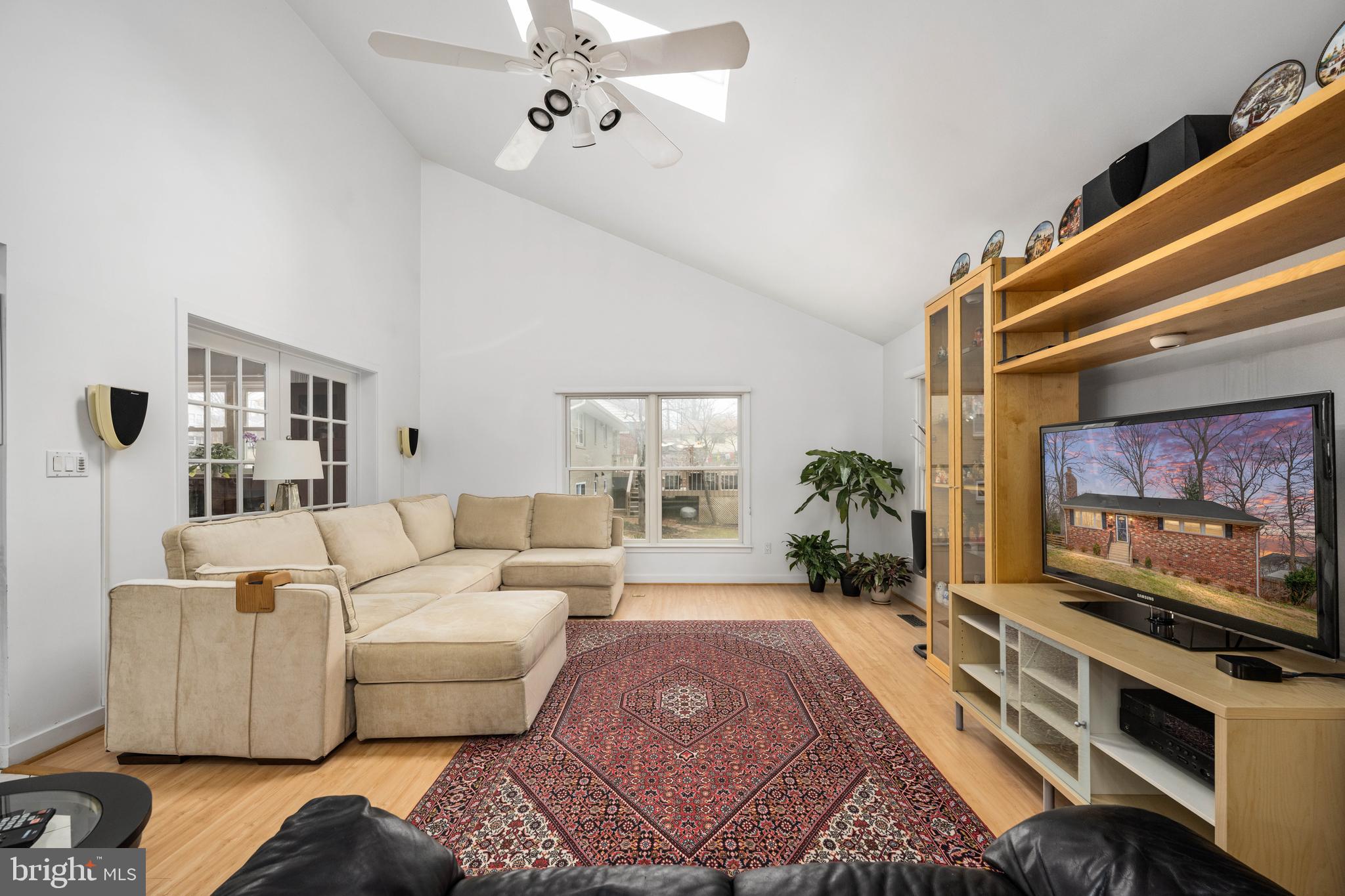 NORTH SPRINGFIELD - Residential