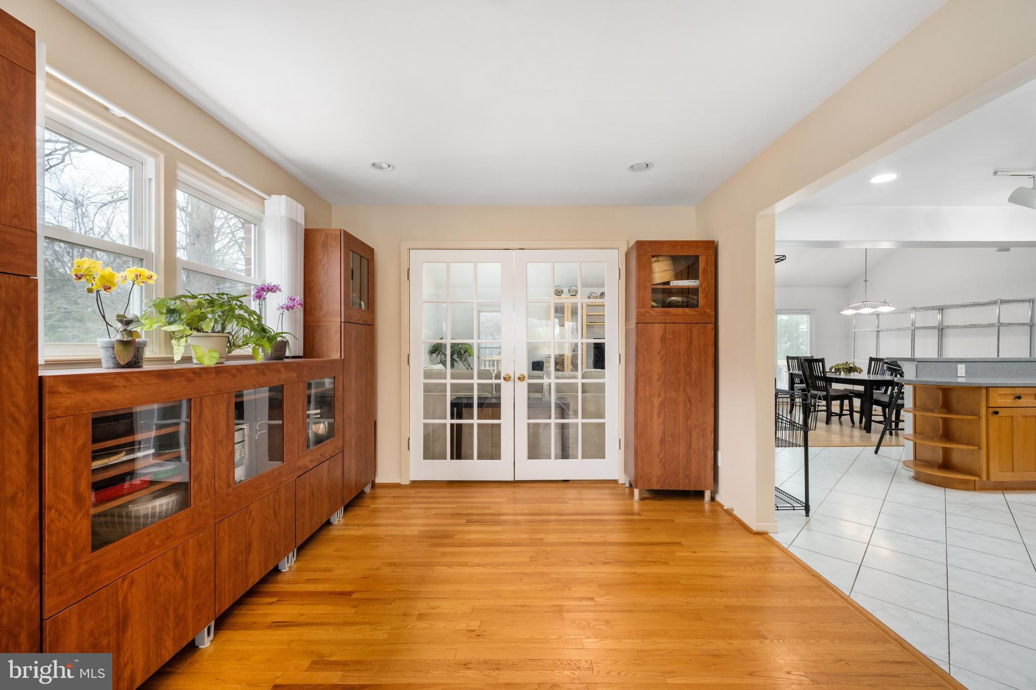 NORTH SPRINGFIELD - Residential